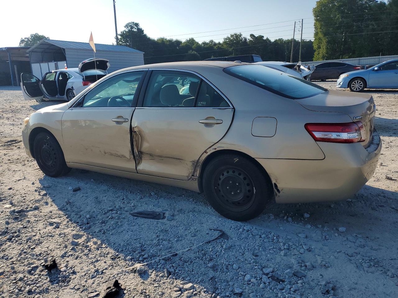 2010 Toyota Camry Le Золотой vin: 4T1BF3EK9AU024211