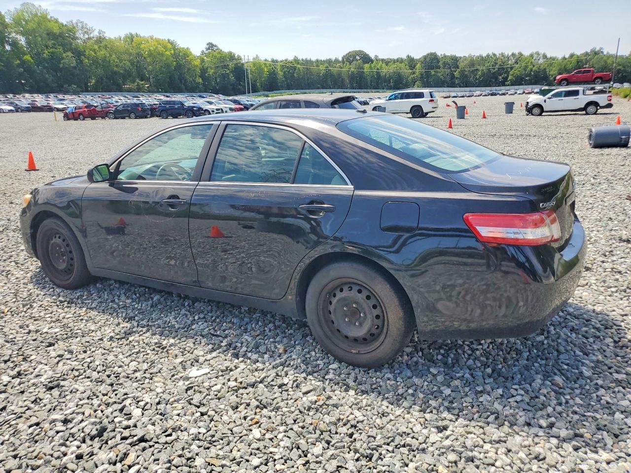 2010 Toyota Camry Le Black vin: 4T1BF3EK9AU027982