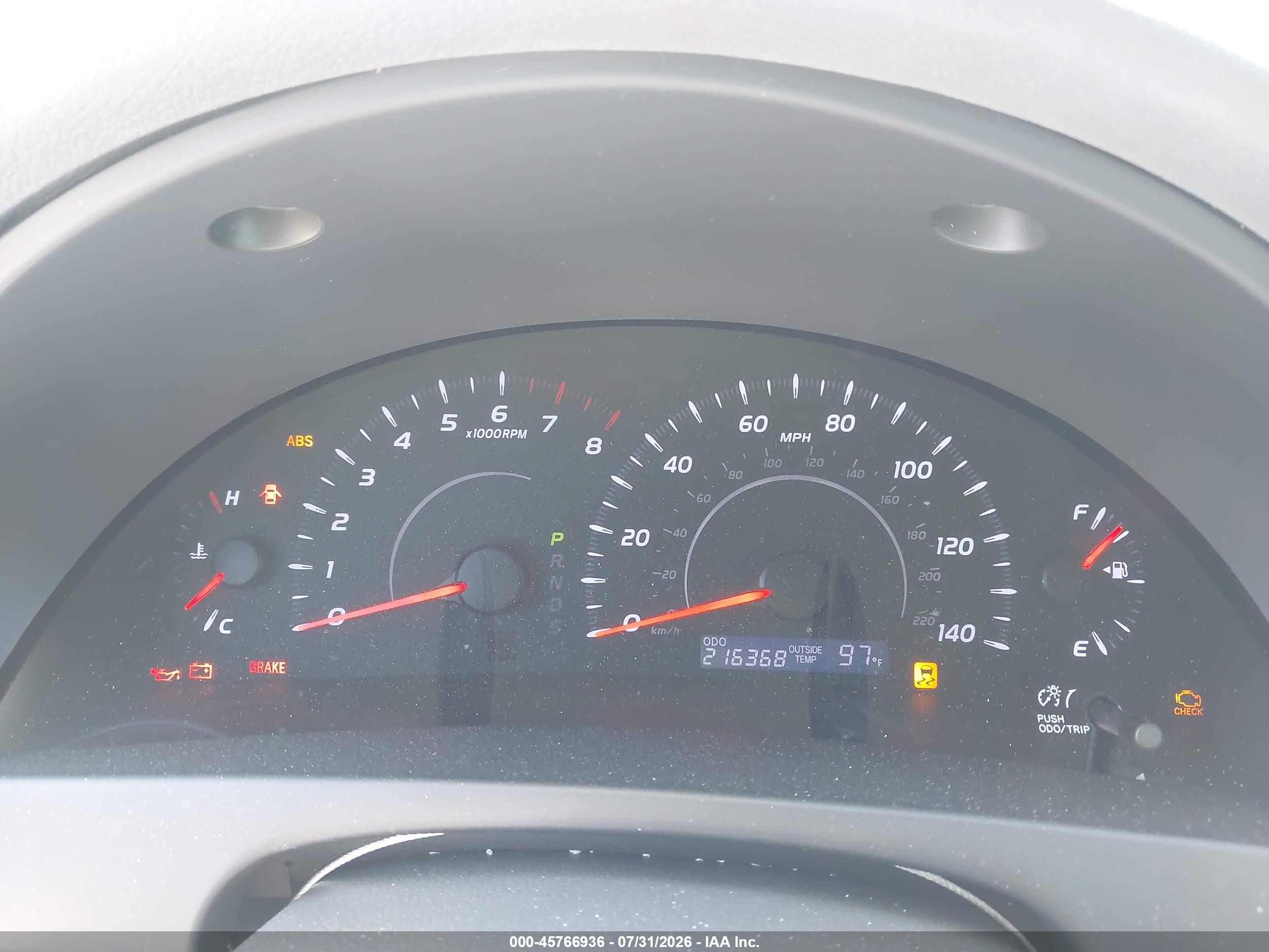 2010 Toyota Camry Le Silver vin: 4T1BF3EK9AU054891