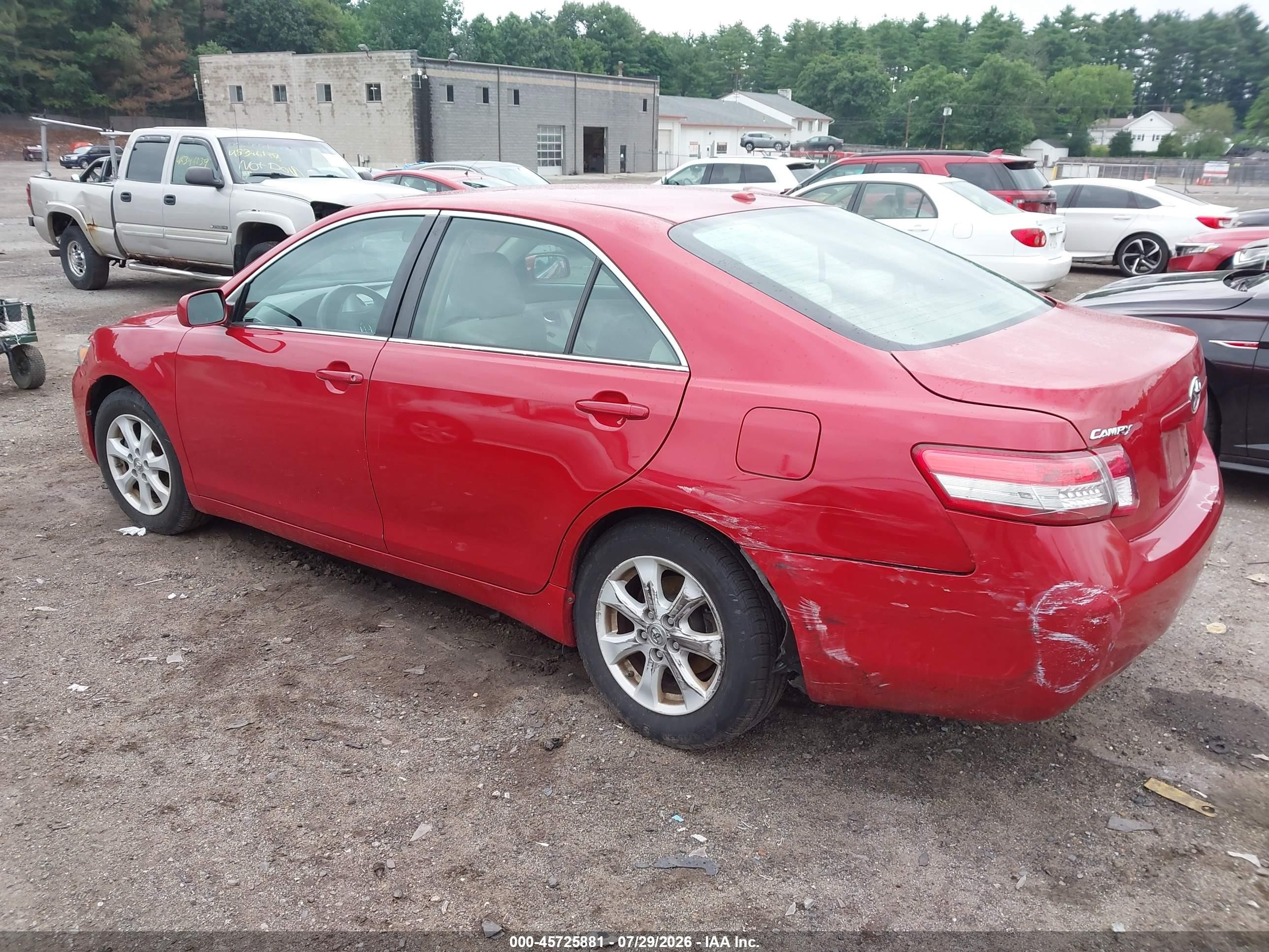 2010 Toyota Camry Le Red vin: 4T1BF3EK9AU097238