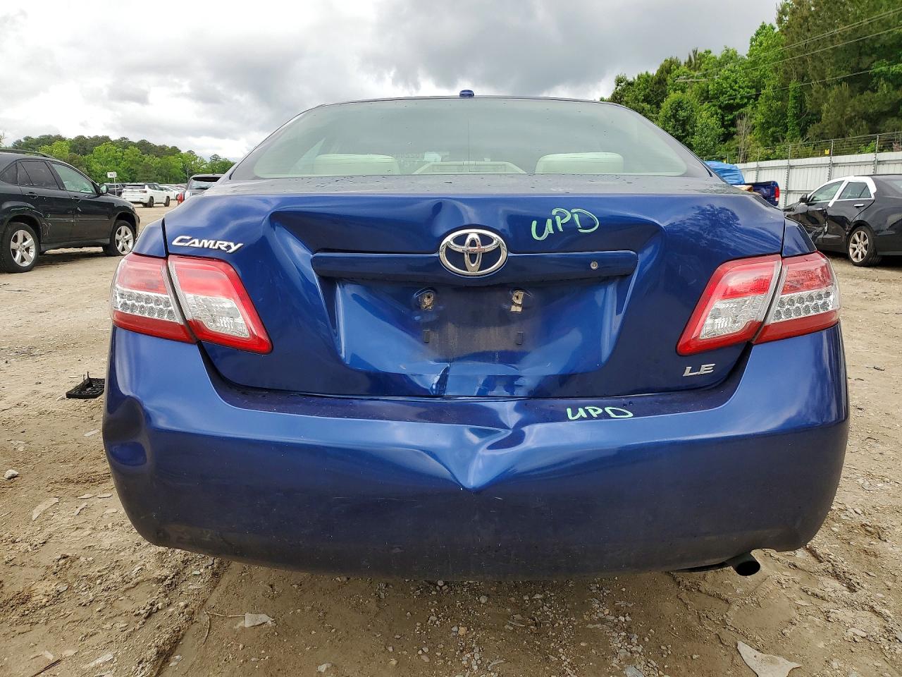 2010 Toyota Camry Le Blue vin: 4T1BF3EK9AU548698