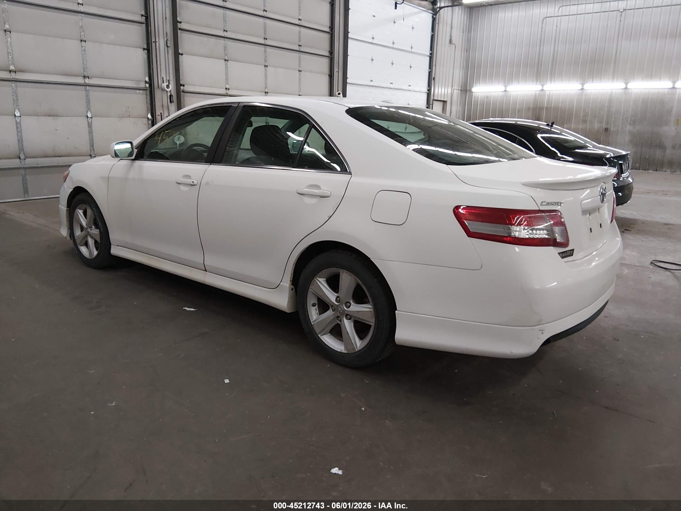 2010 Toyota Camry Se White vin: 4T1BF3EK9AU566389