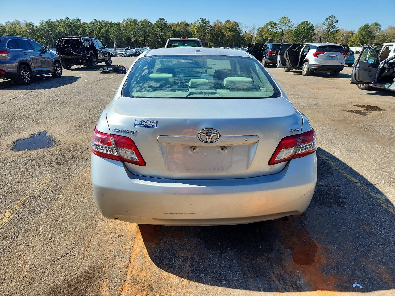 2011 Toyota Camry Le Silver vin: 4T1BF3EK9BU152966