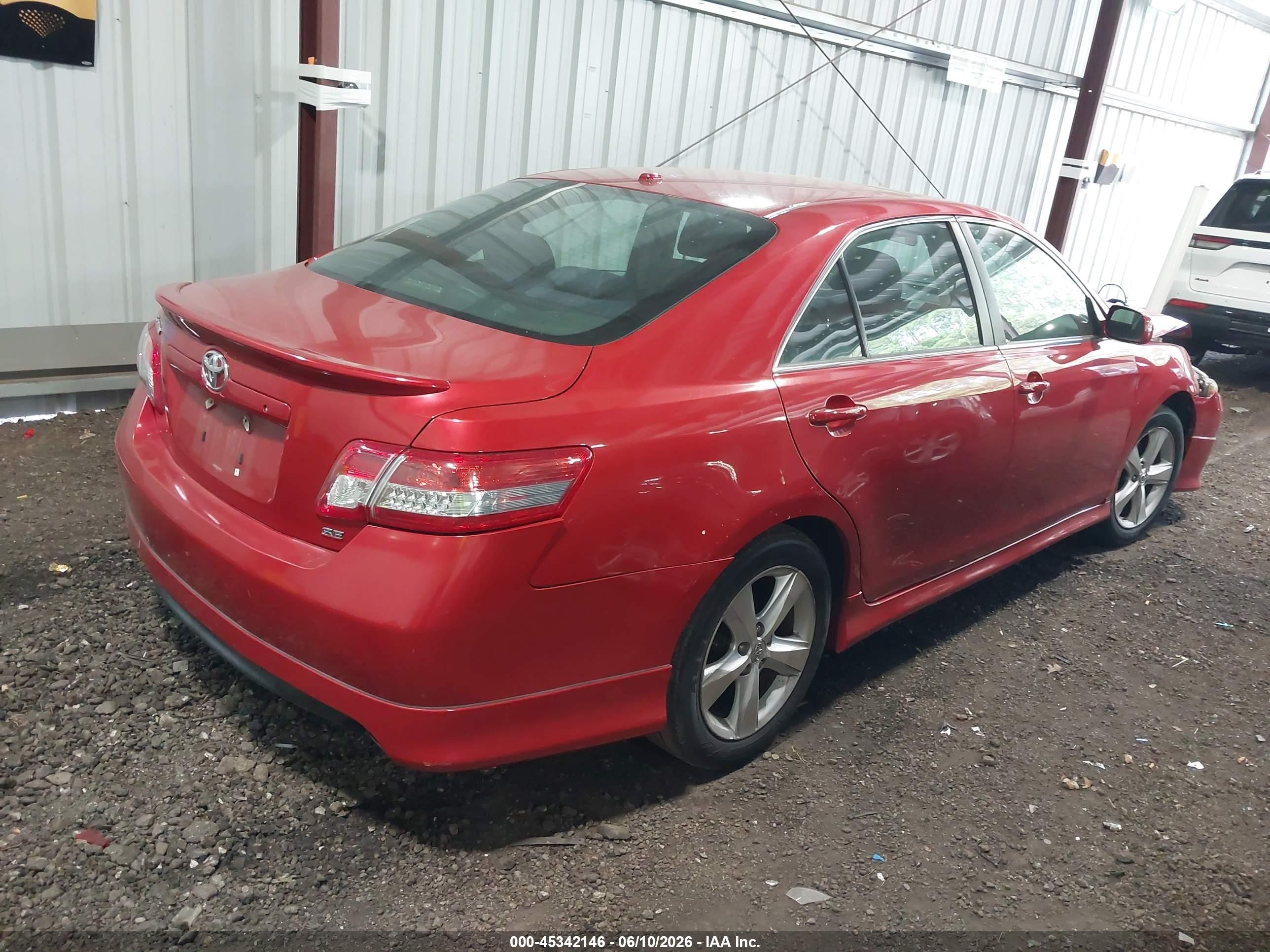 2011 Toyota Camry Se Red vin: 4T1BF3EK9BU154202