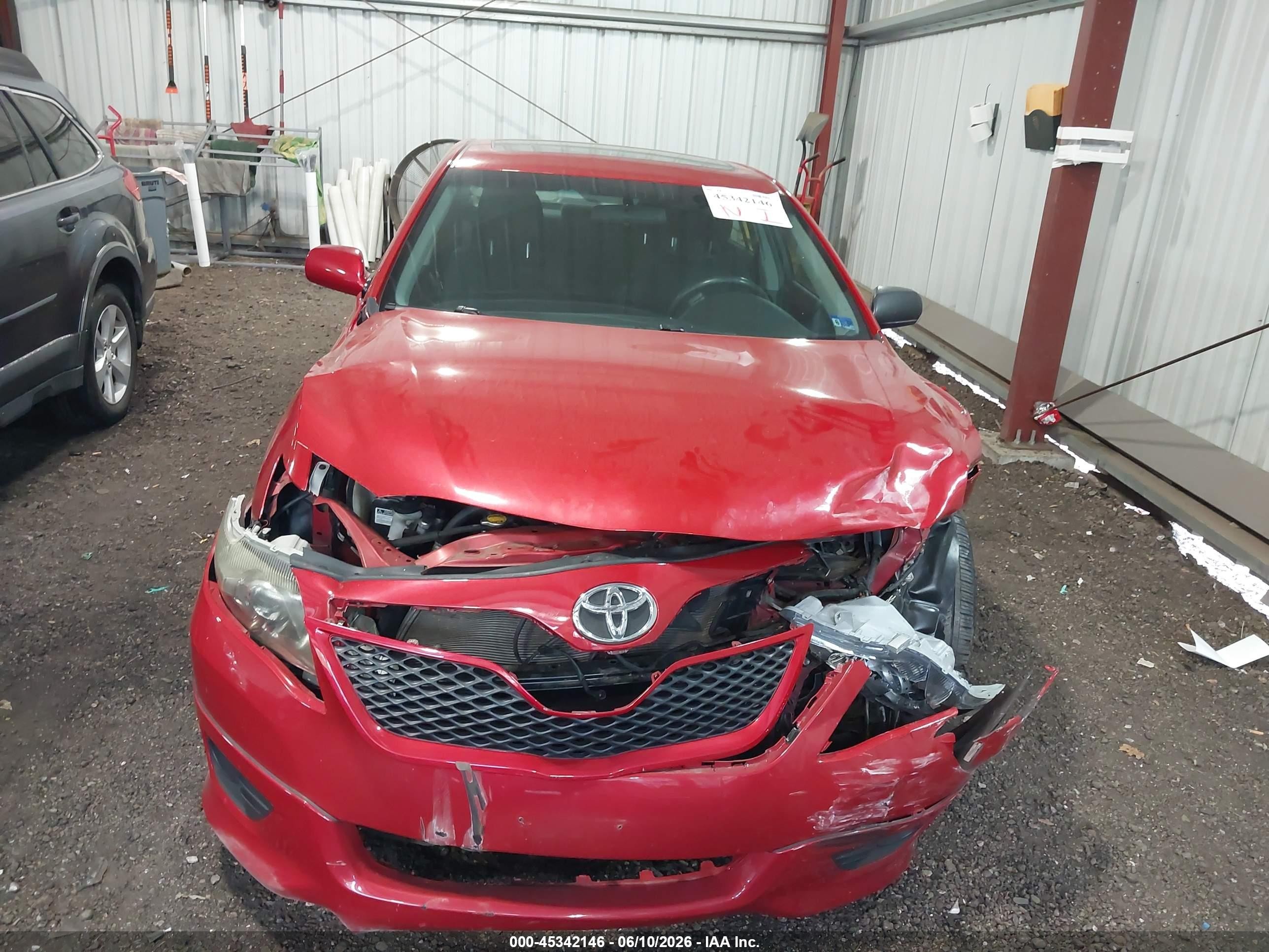 2011 Toyota Camry Se Red vin: 4T1BF3EK9BU154202