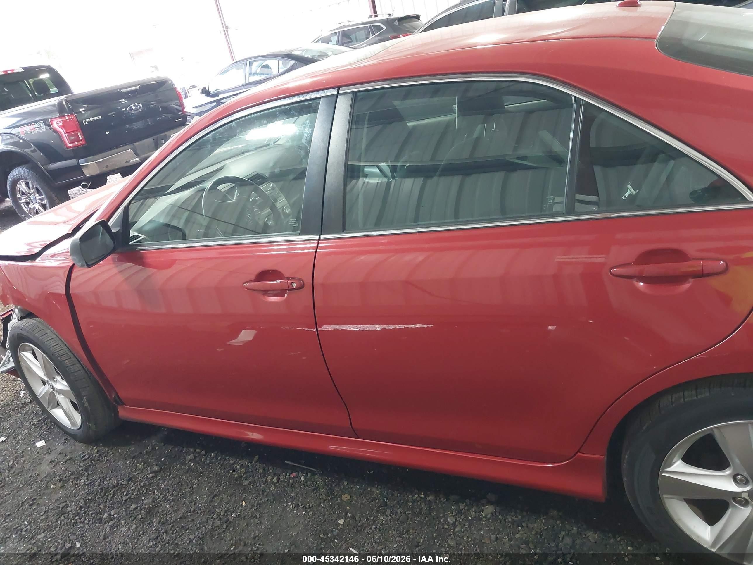 2011 Toyota Camry Se Red vin: 4T1BF3EK9BU154202