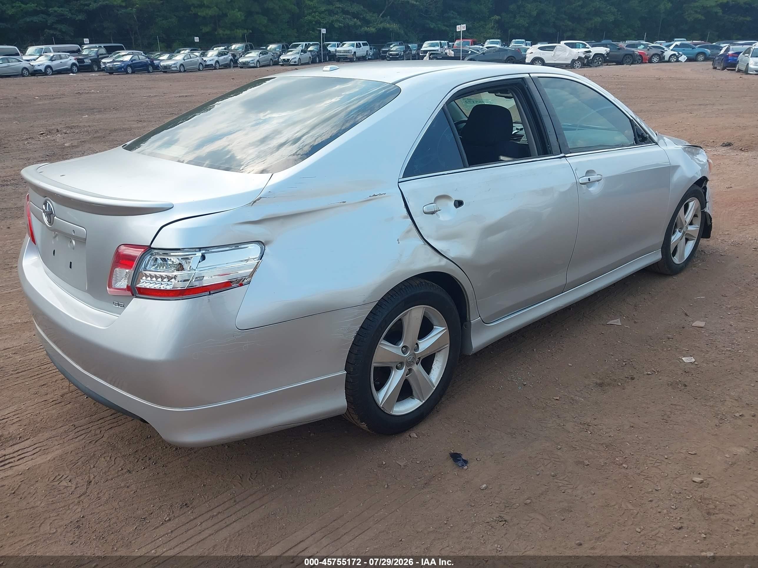 2011 Toyota Camry Se Silver vin: 4T1BF3EK9BU171923