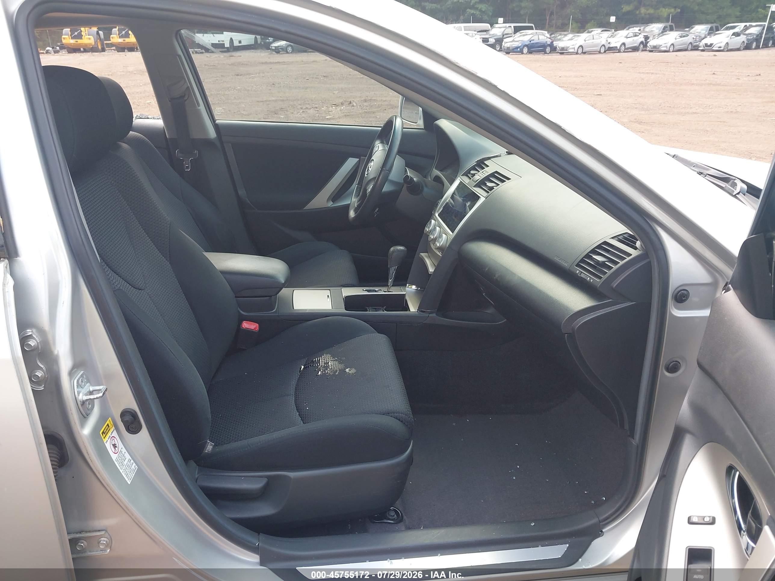 2011 Toyota Camry Se Silver vin: 4T1BF3EK9BU171923