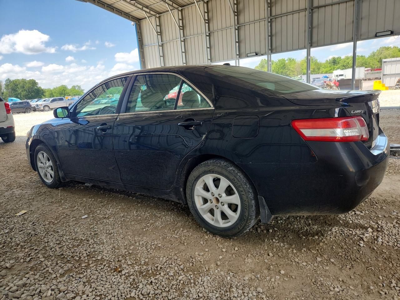 2011 Toyota Camry Le Black vin: 4T1BF3EK9BU185255