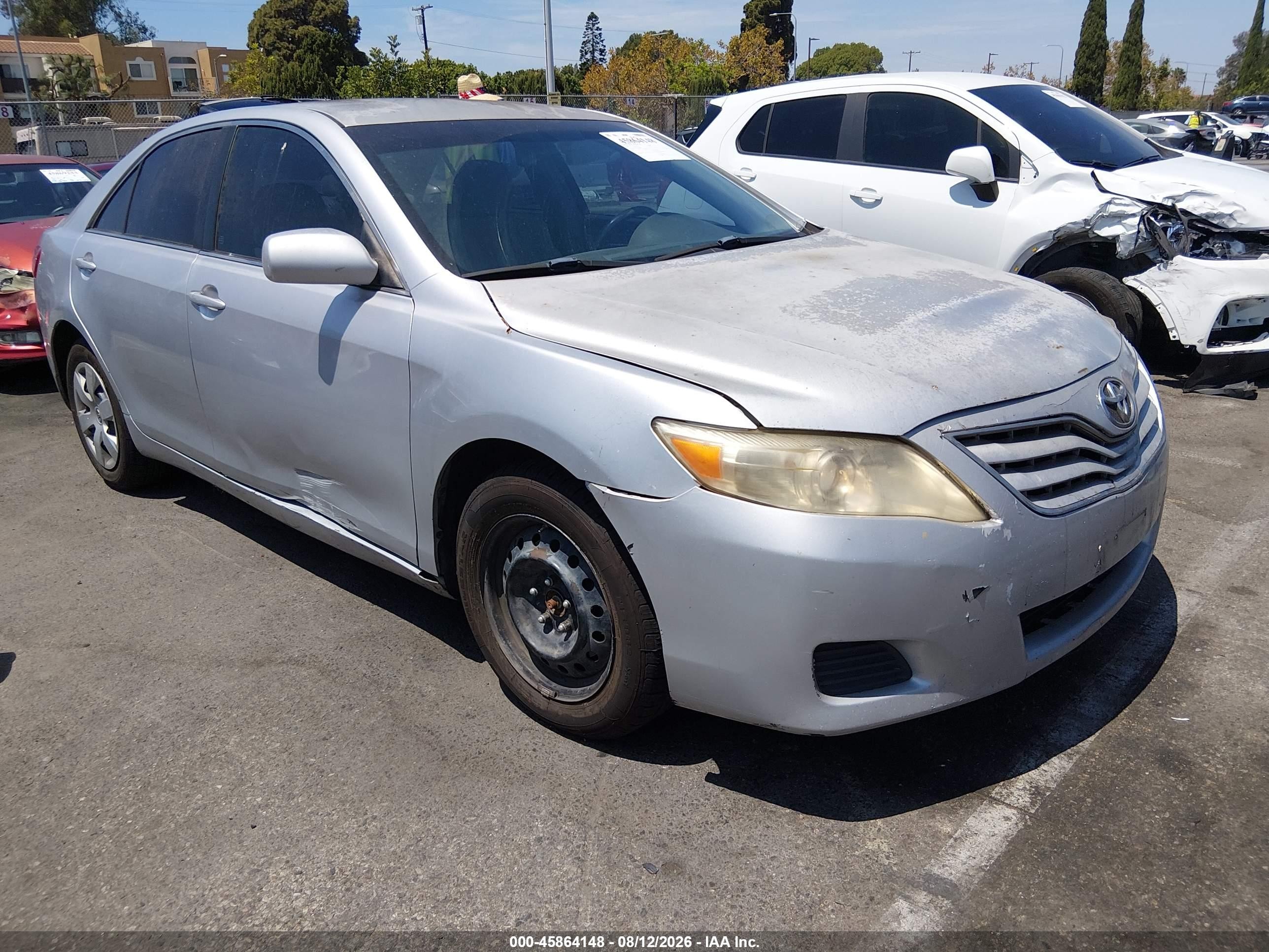 2011 Toyota Camry Le Gray vin: 4T1BF3EK9BU189466
