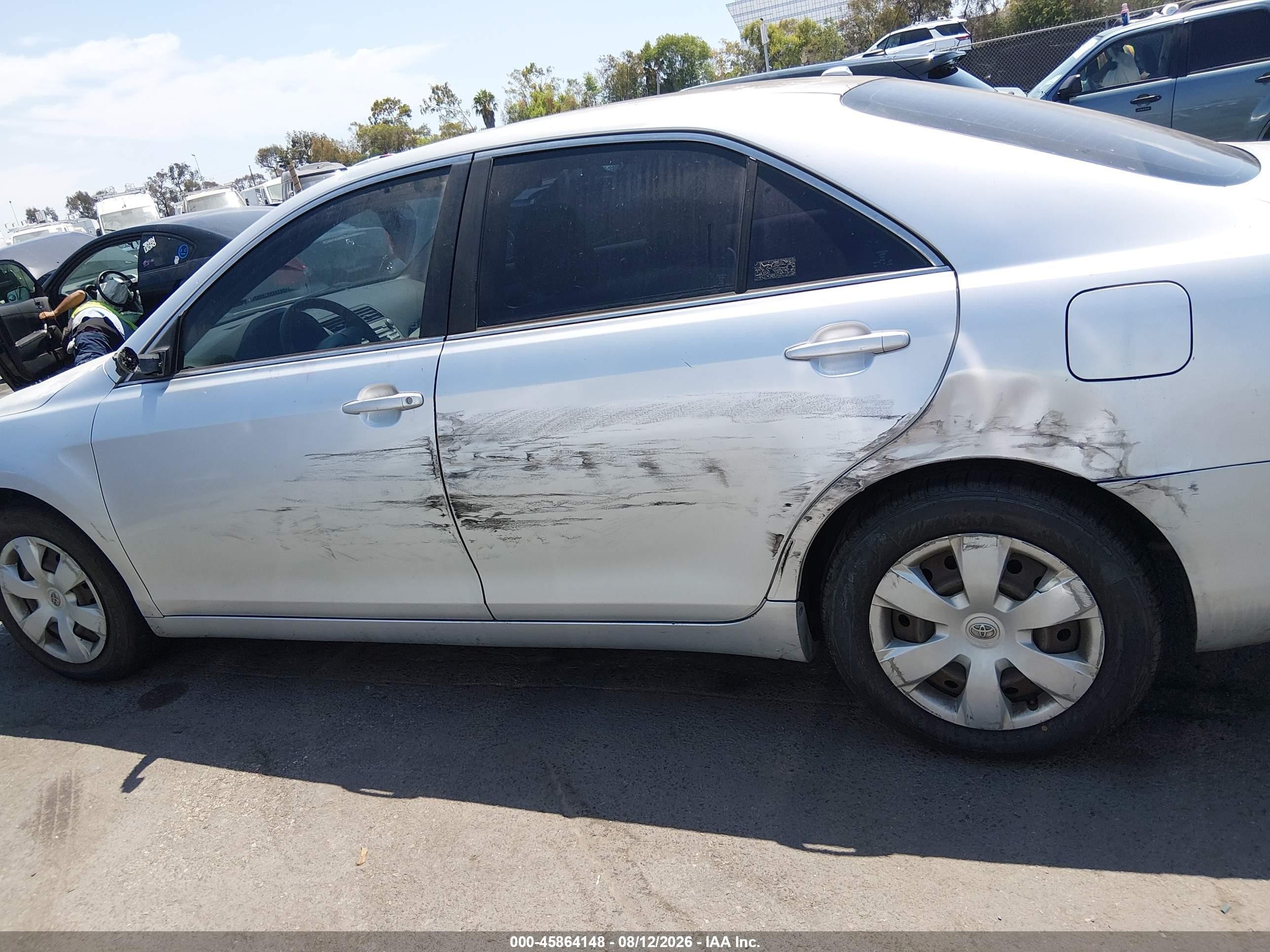 2011 Toyota Camry Le Gray vin: 4T1BF3EK9BU189466