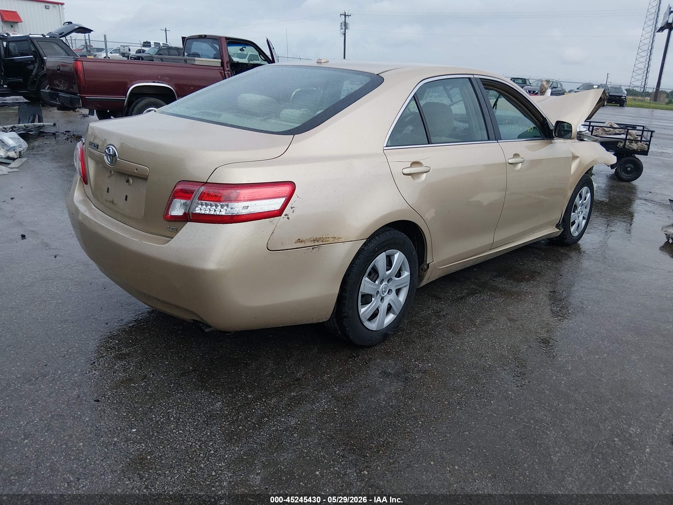 2011 Toyota Camry Le Beige vin: 4T1BF3EK9BU198412