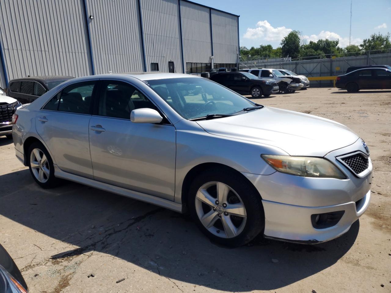 2011 Toyota Camry Se Silver vin: 4T1BF3EK9BU198958