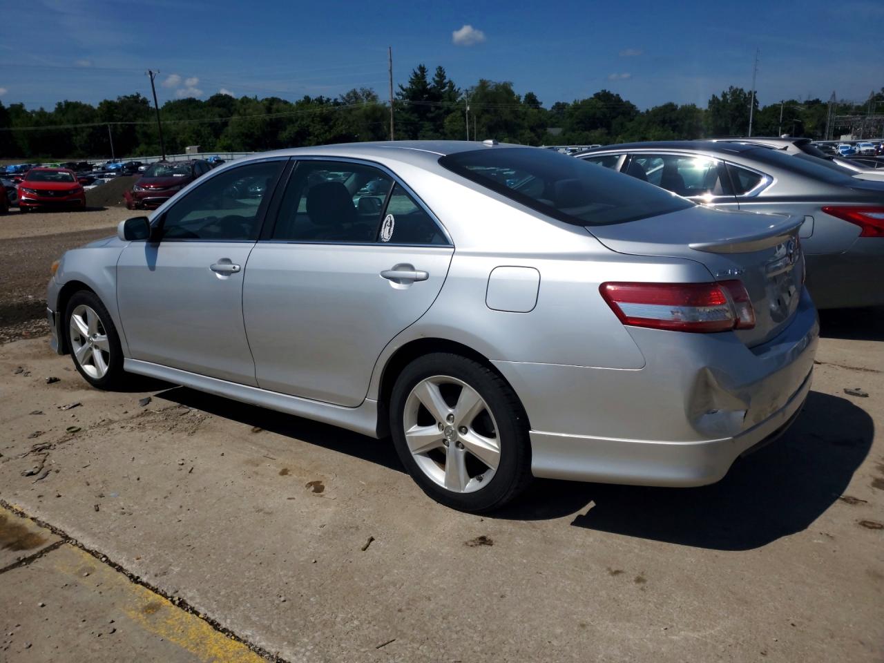2011 Toyota Camry Se Silver vin: 4T1BF3EK9BU198958
