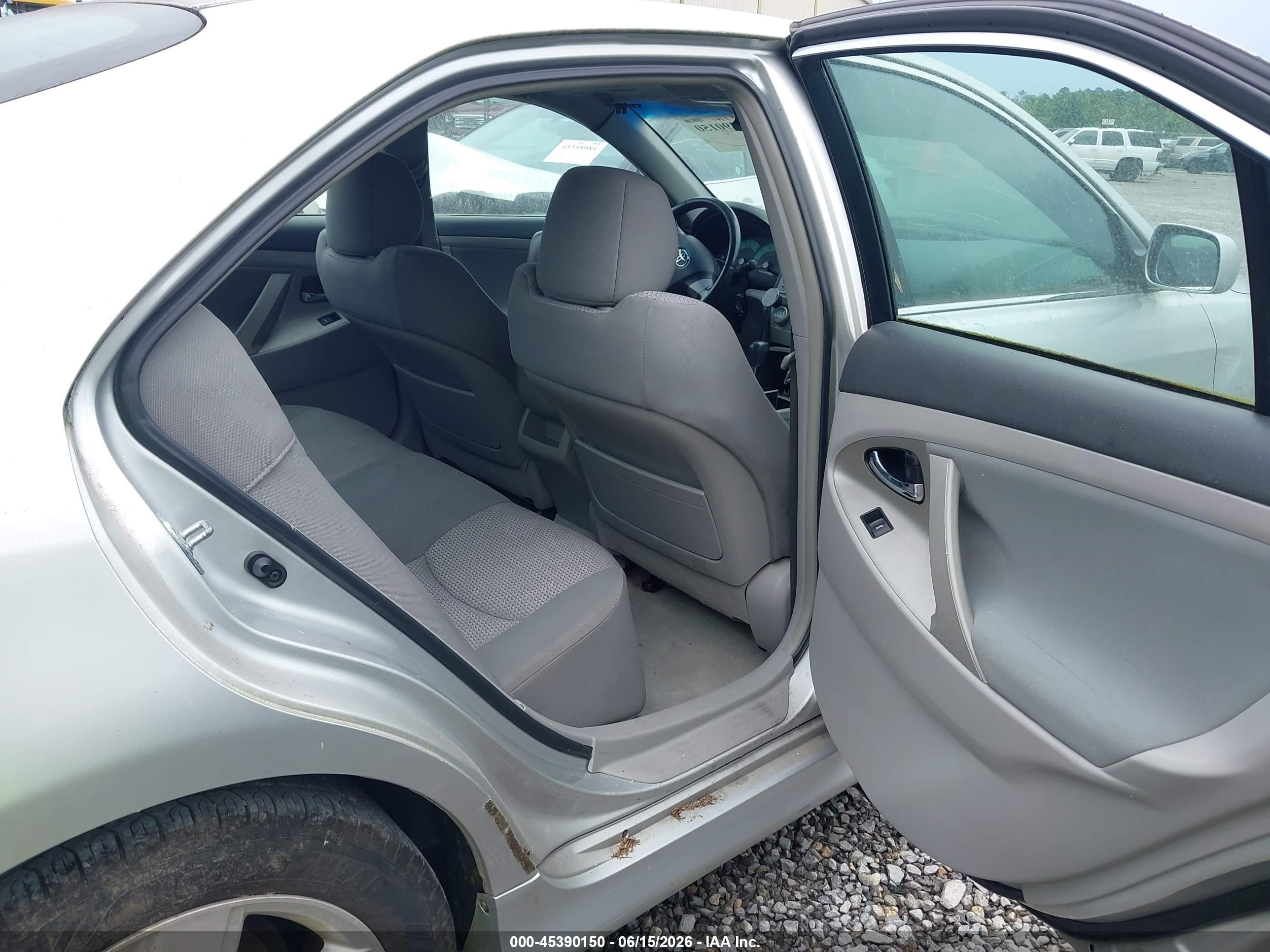 2011 Toyota Camry Se Серебряный vin: 4T1BF3EK9BU205360