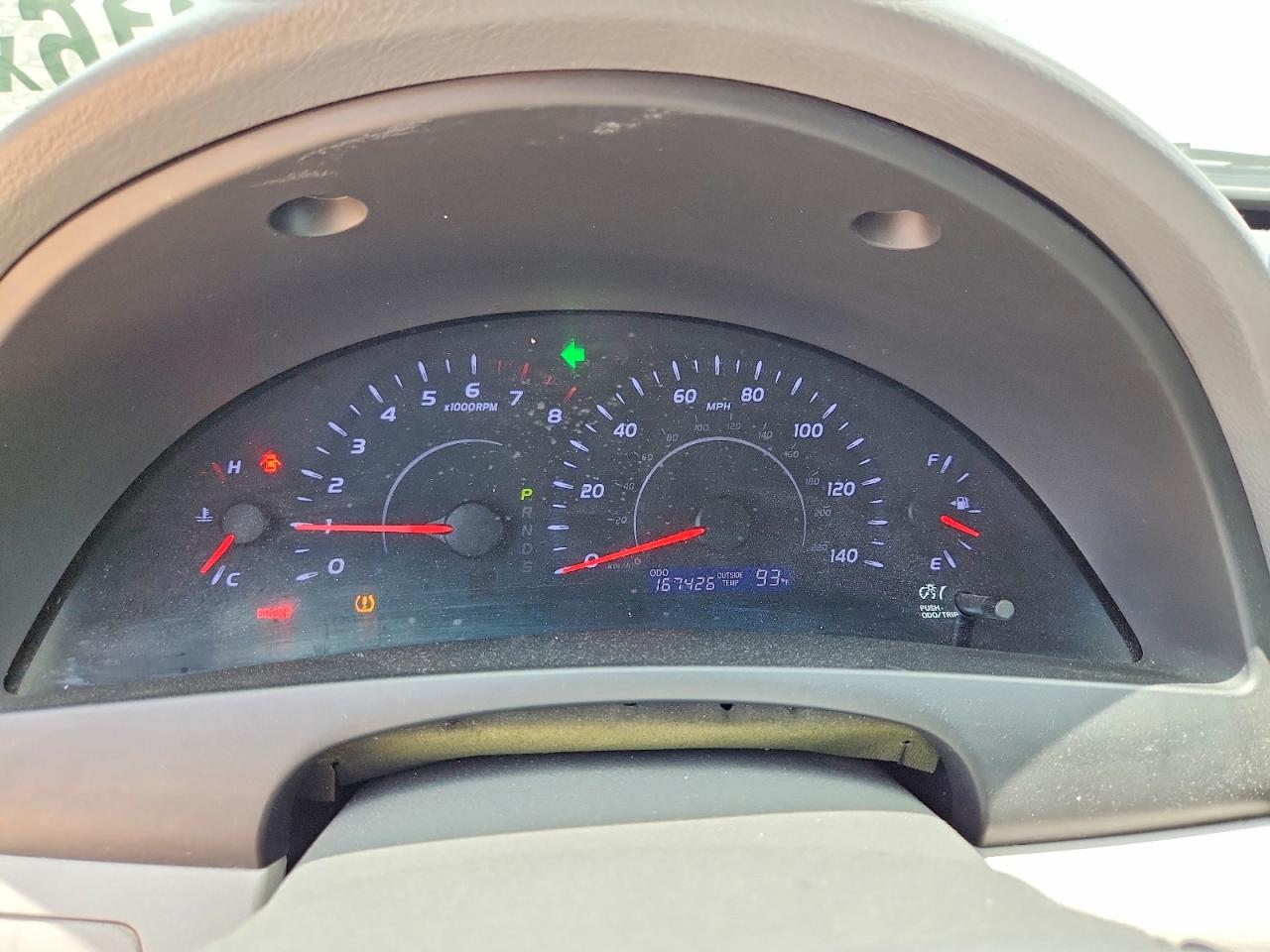 2011 Toyota Camry Le Gray vin: 4T1BF3EK9BU220652