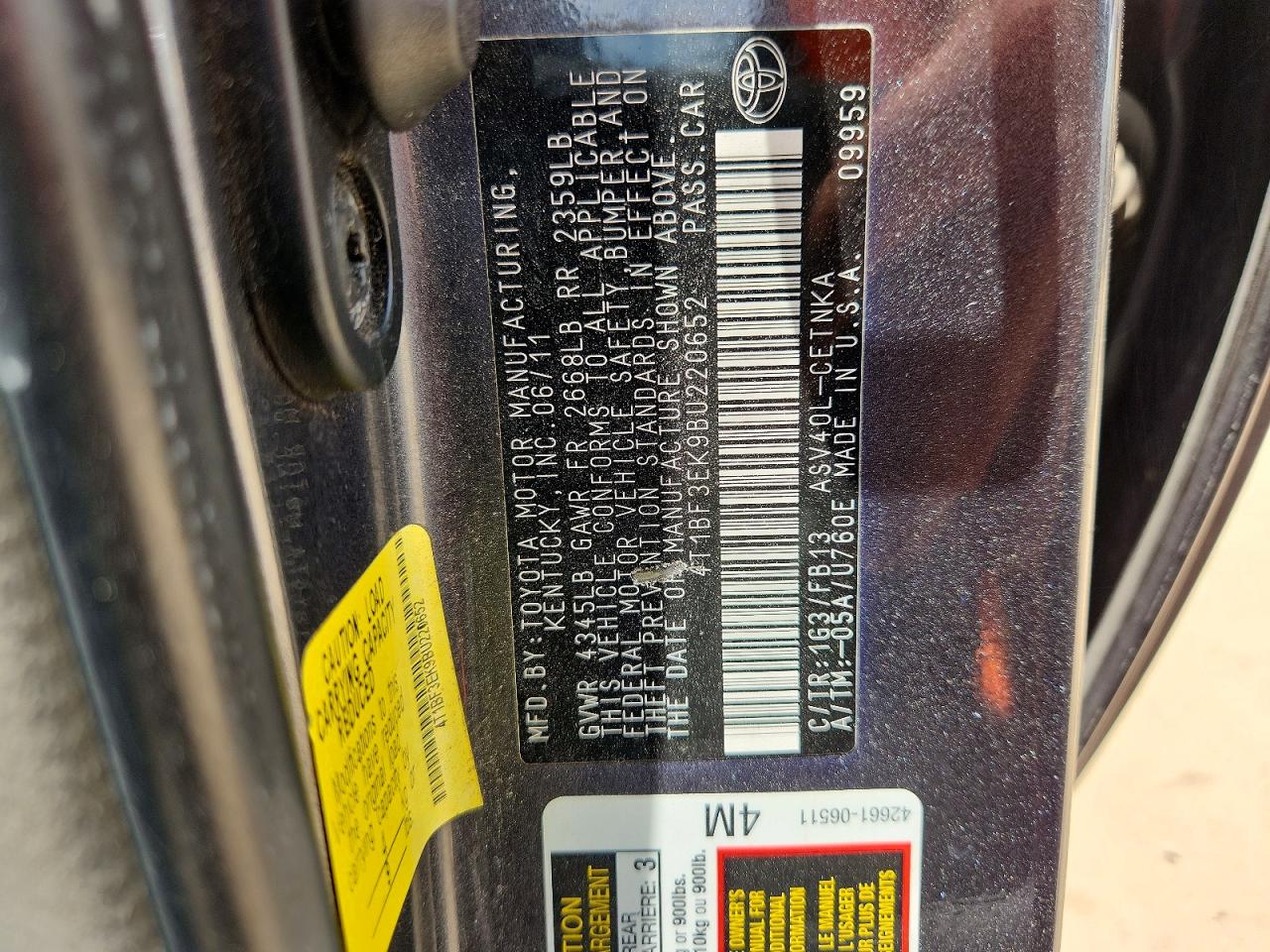 2011 Toyota Camry Le Gray vin: 4T1BF3EK9BU220652