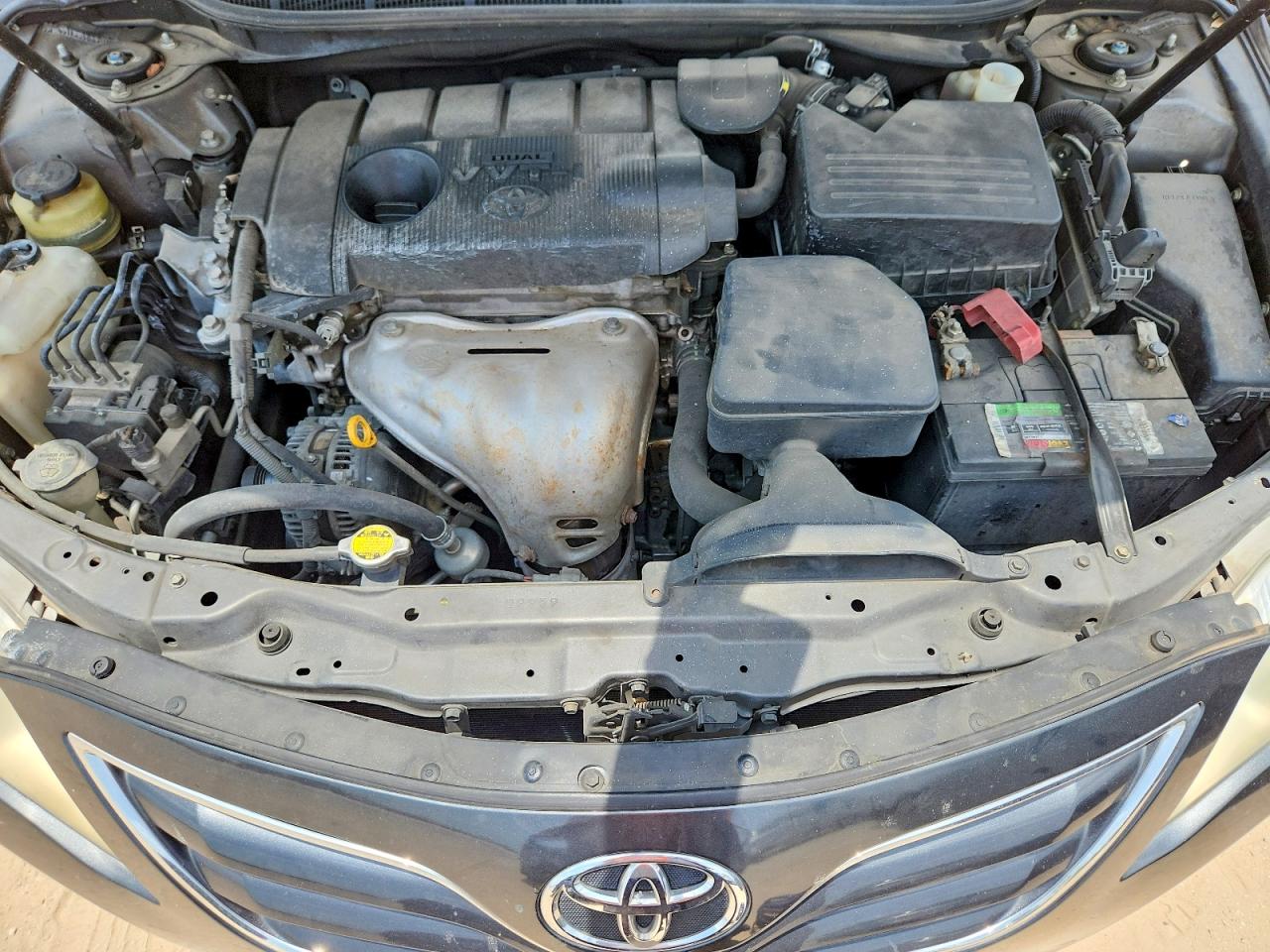 2011 Toyota Camry Le Gray vin: 4T1BF3EK9BU220652