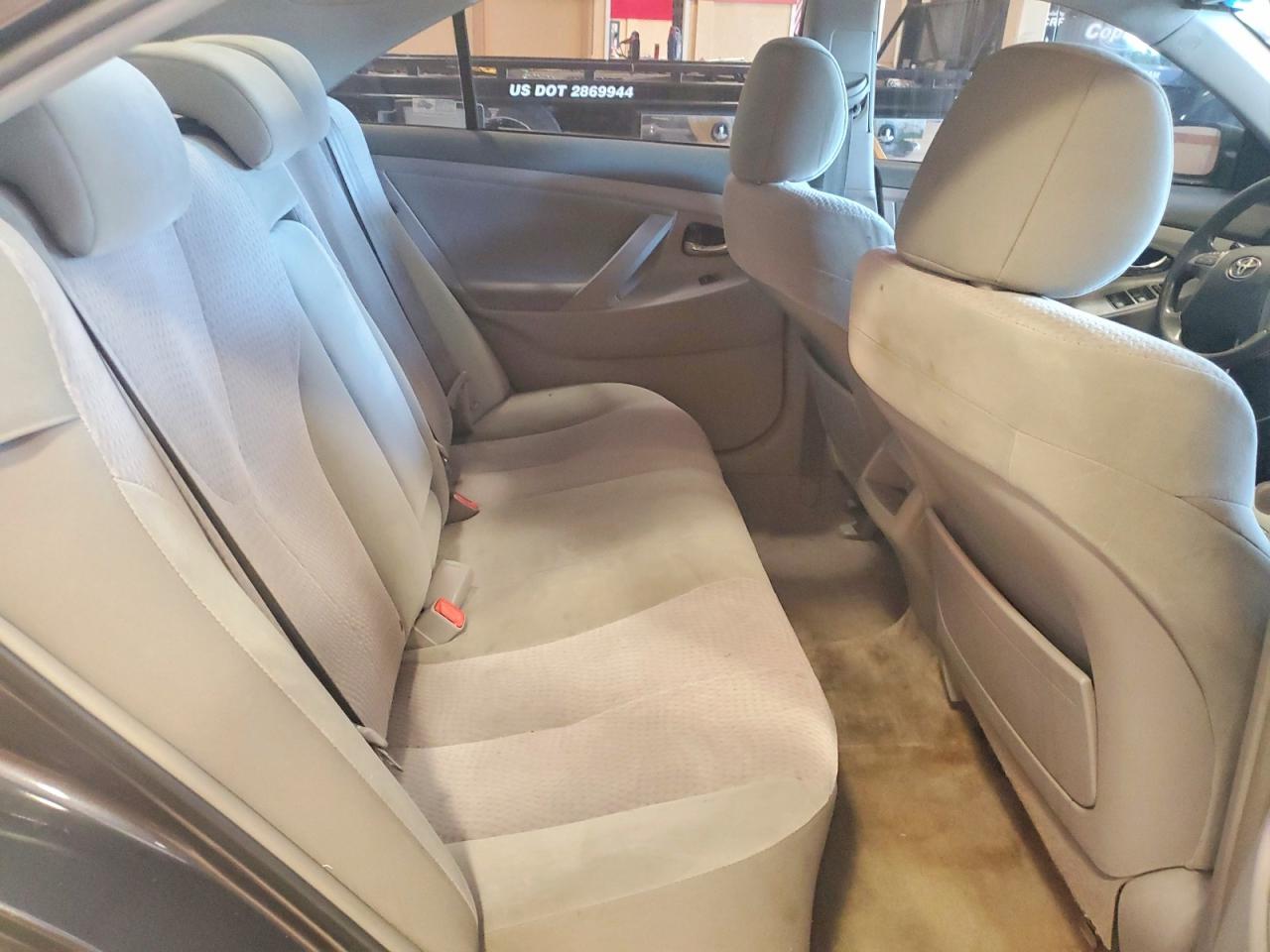 2011 Toyota Camry Le Gray vin: 4T1BF3EK9BU221249