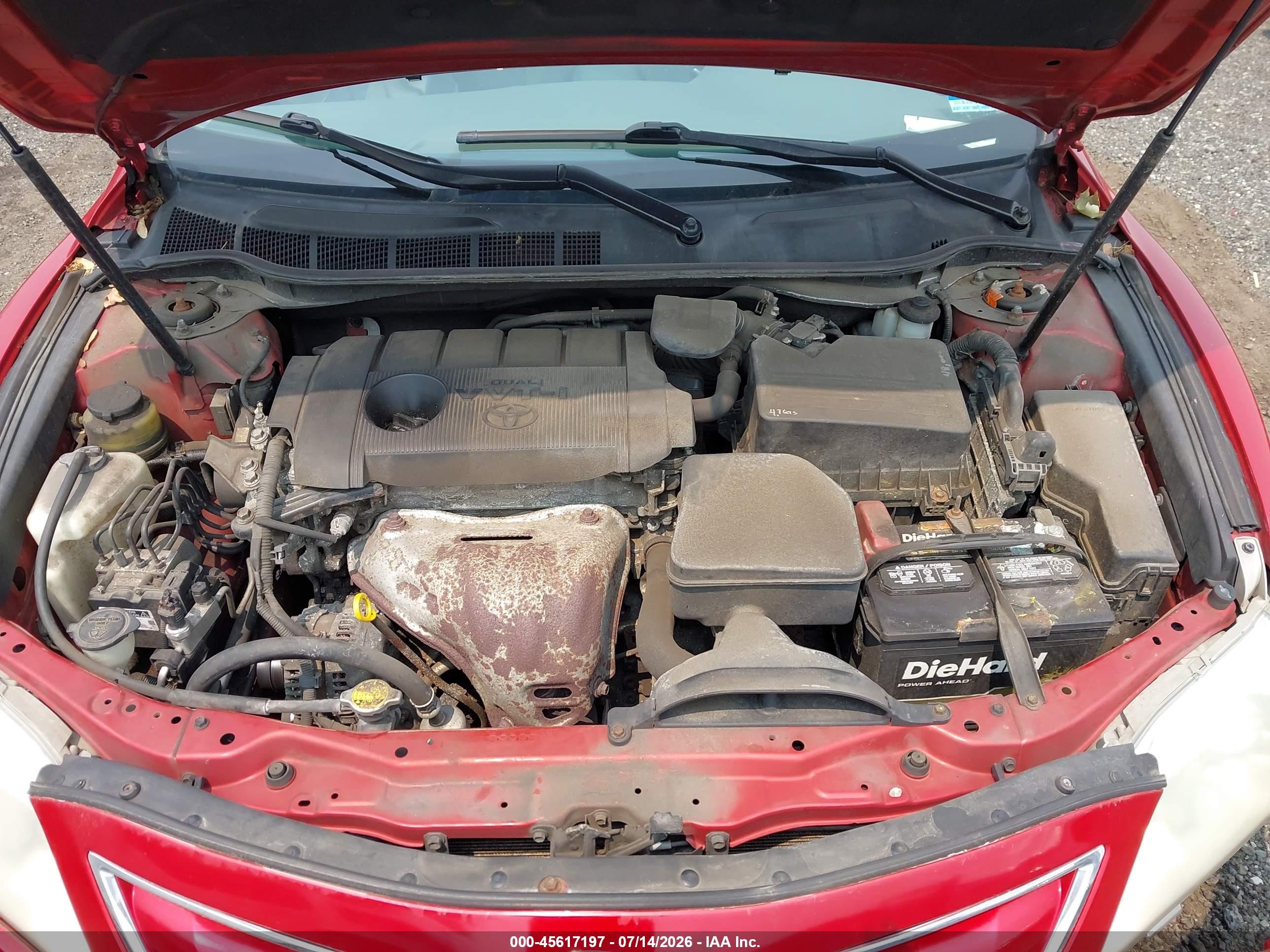 2011 Toyota Camry Le Red vin: 4T1BF3EK9BU604138