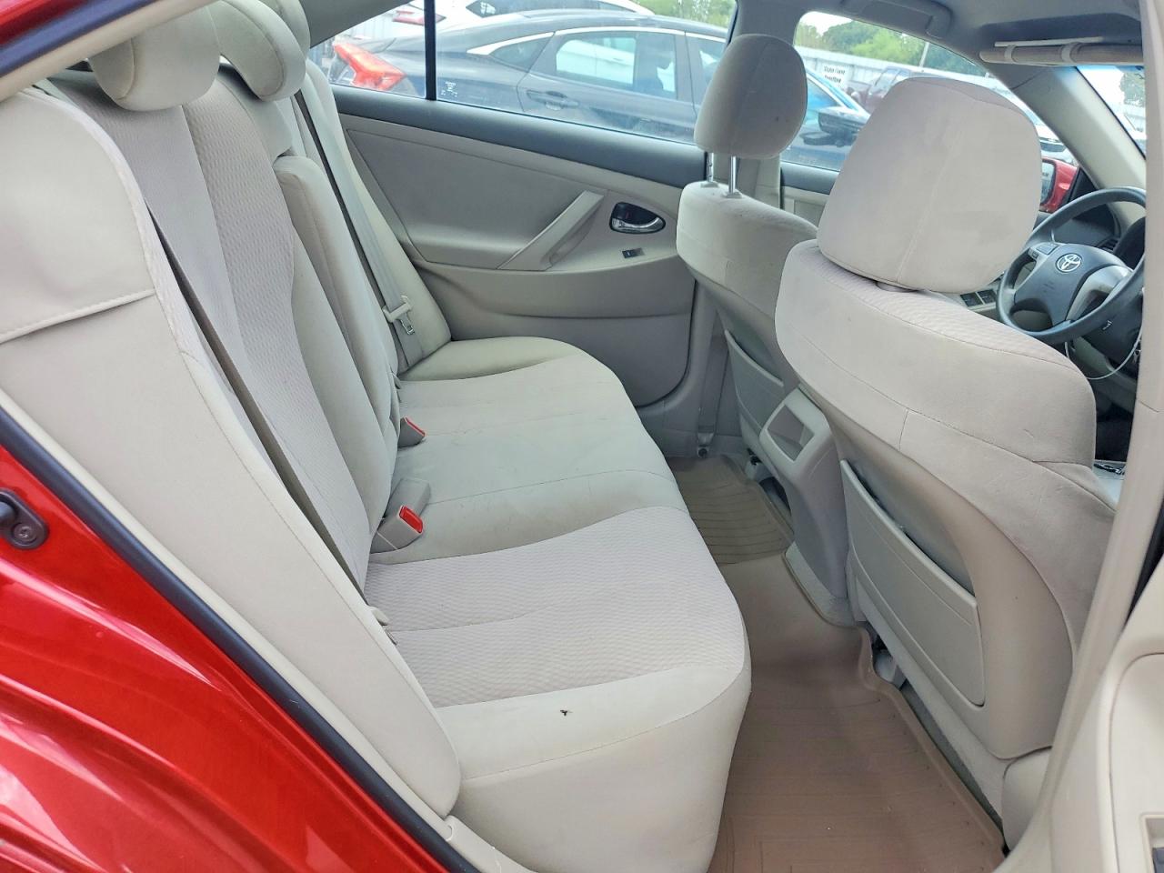 2011 Toyota Camry Le Red vin: 4T1BF3EK9BU609050