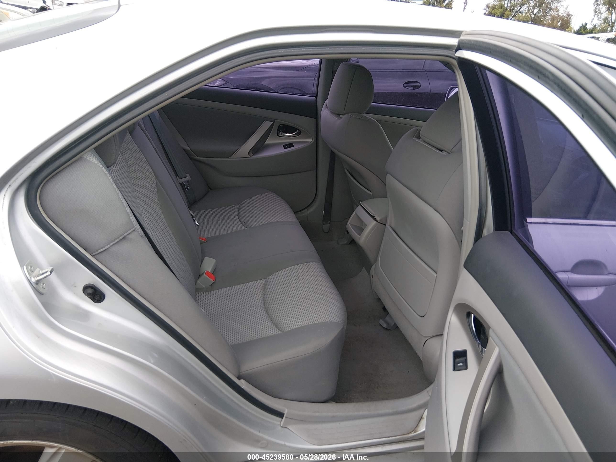 2011 Toyota Camry Se Серебряный vin: 4T1BF3EK9BU609176