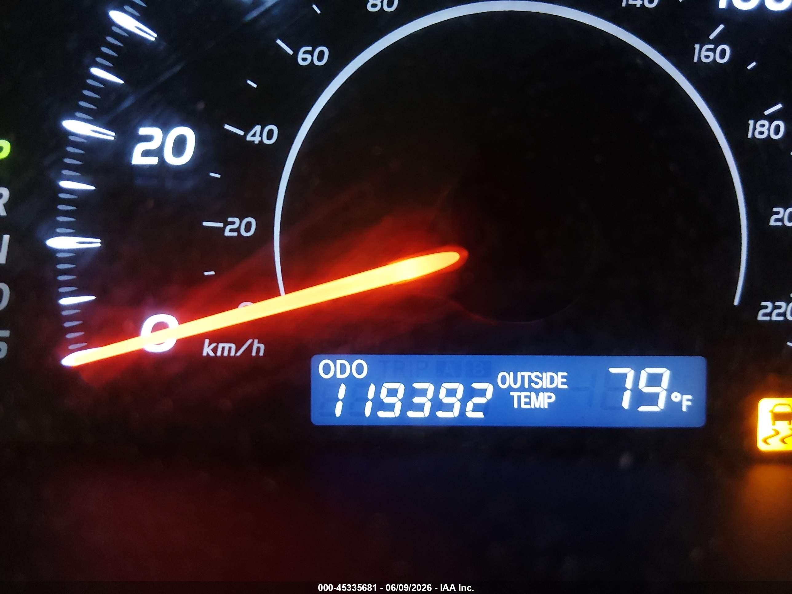 2011 Toyota Camry Le Silver vin: 4T1BF3EK9BU613616