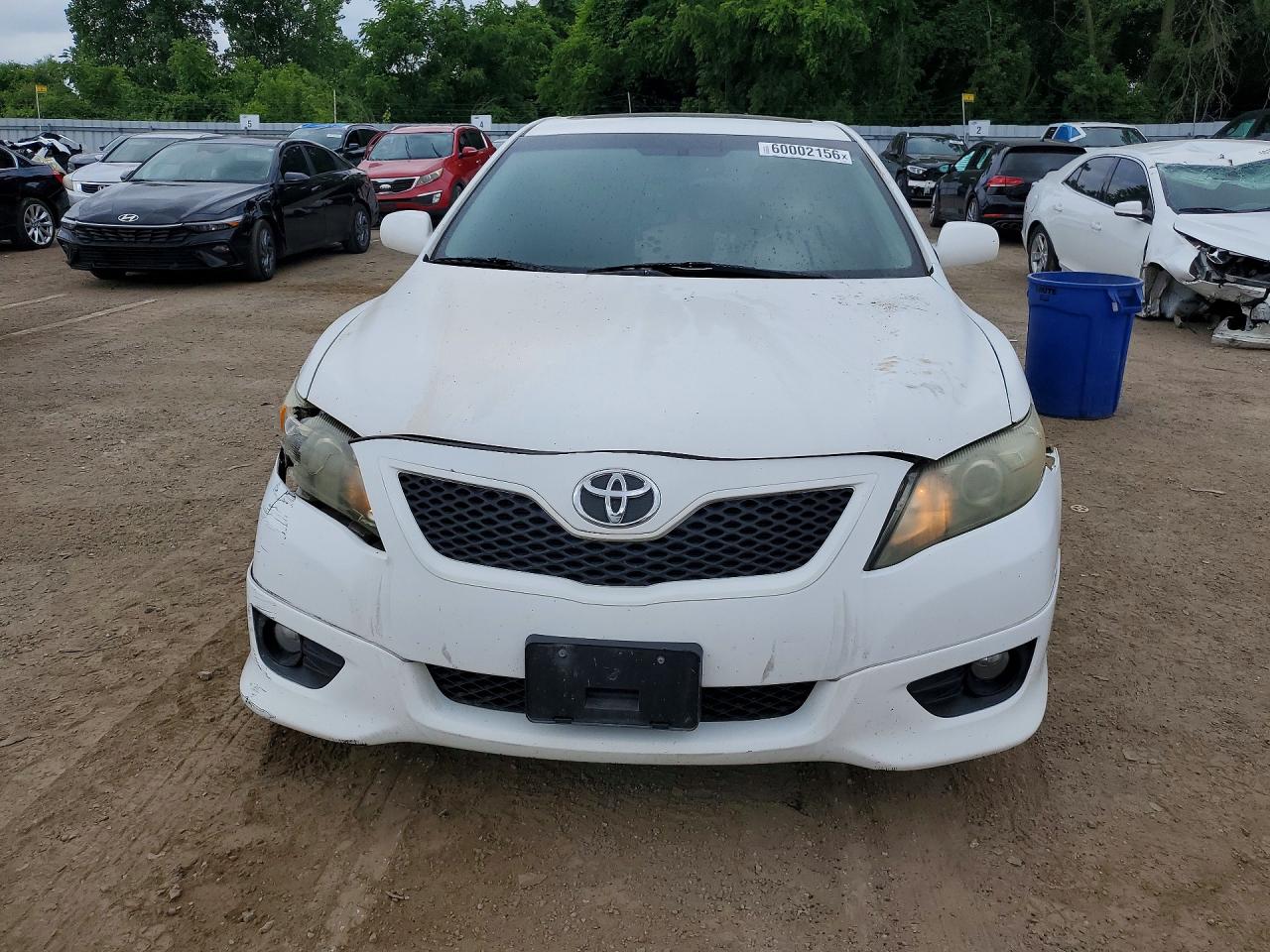 2011 Toyota Camry Base White vin: 4T1BF3EK9BU626267