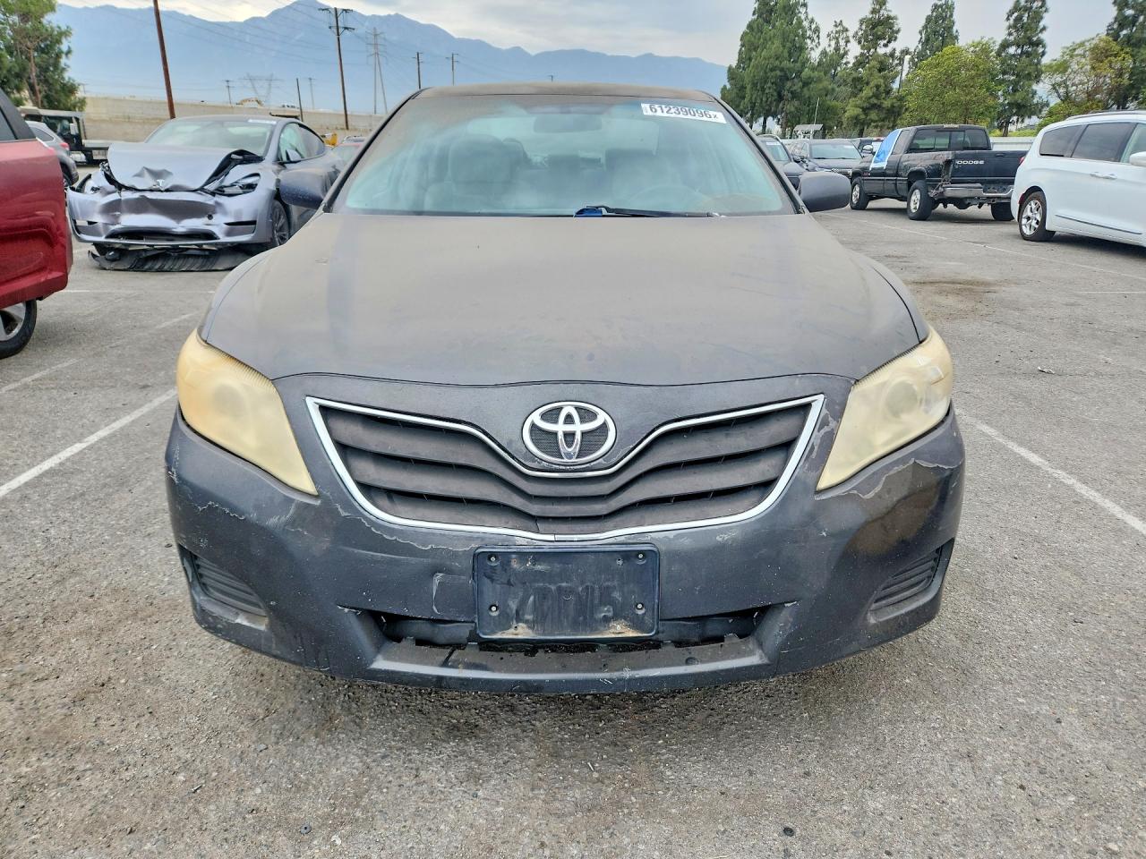 2011 Toyota Camry Le Charcoal vin: 4T1BF3EK9BU628858