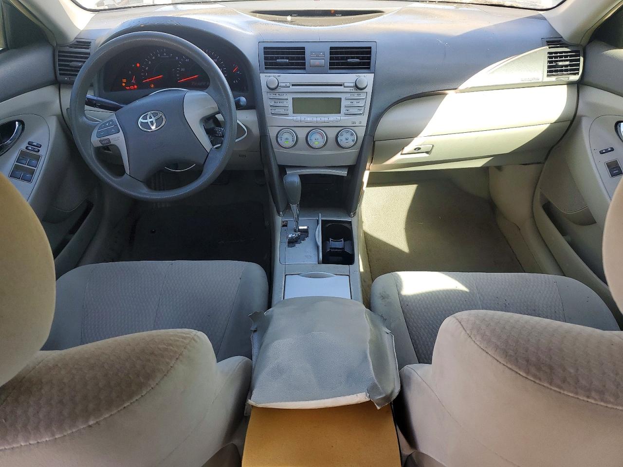 2011 Toyota Camry Le Золотой vin: 4T1BF3EK9BU630769