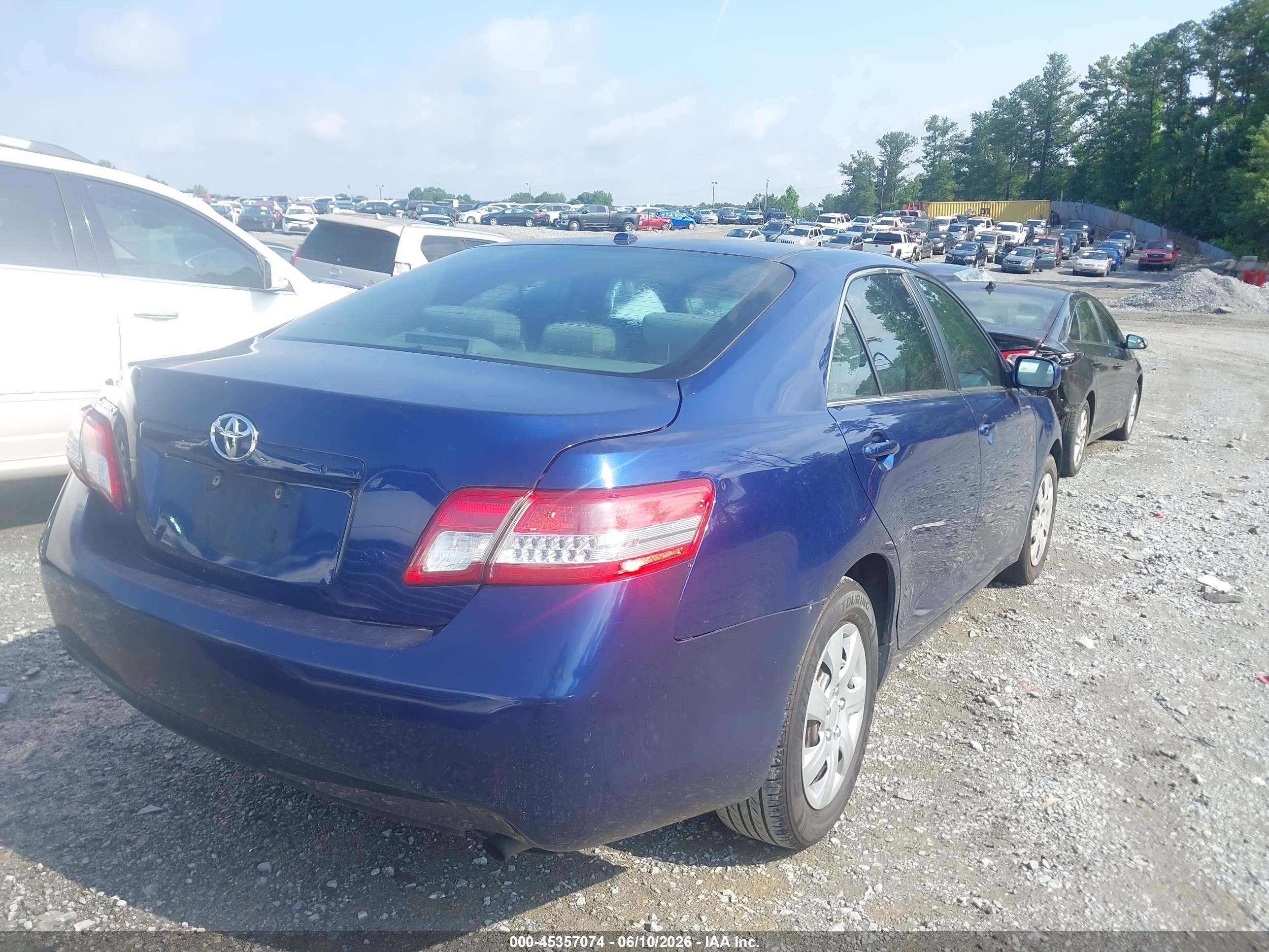 2011 Toyota Camry   Blue vin: 4T1BF3EK9BU644333