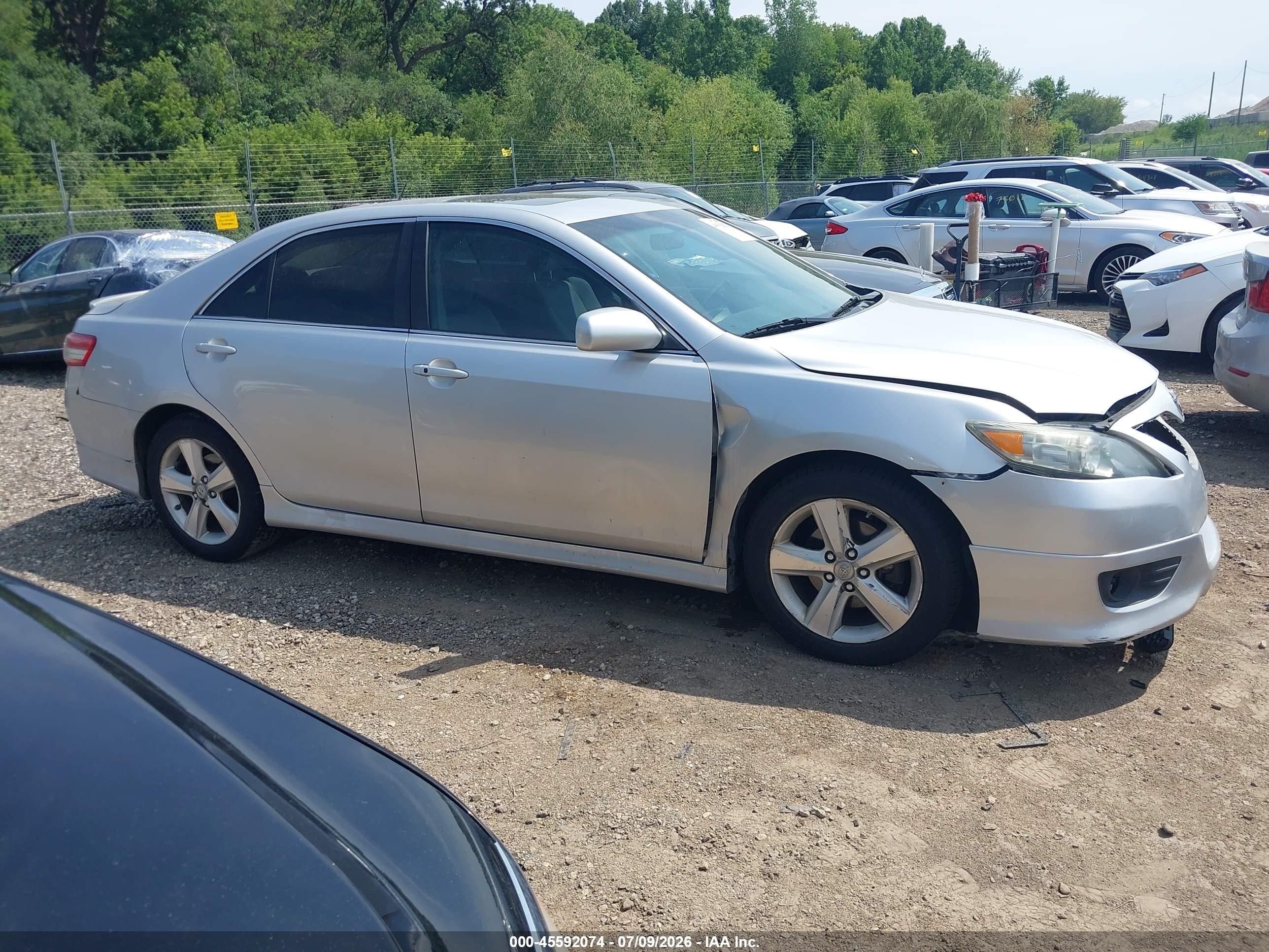 2011 Toyota Camry Se Silver vin: 4T1BF3EK9BU649161