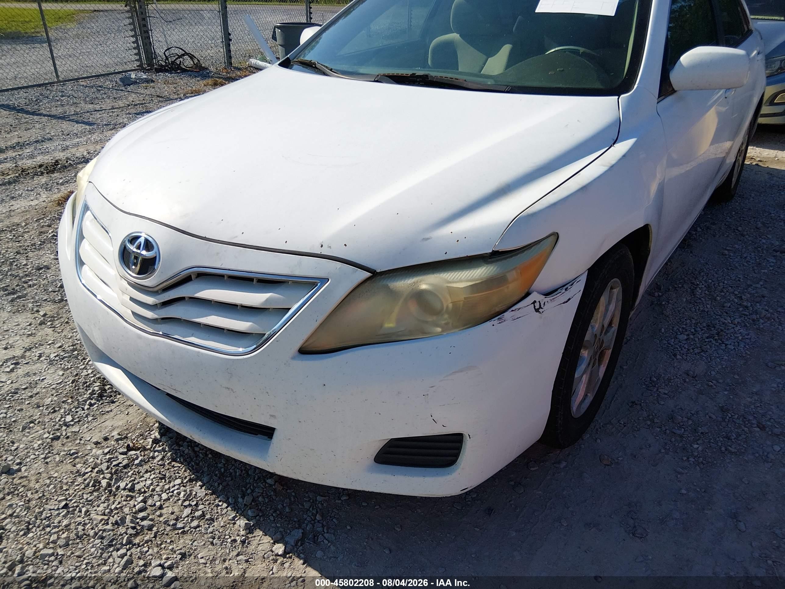 2011 Toyota Camry Le White vin: 4T1BF3EK9BU656790
