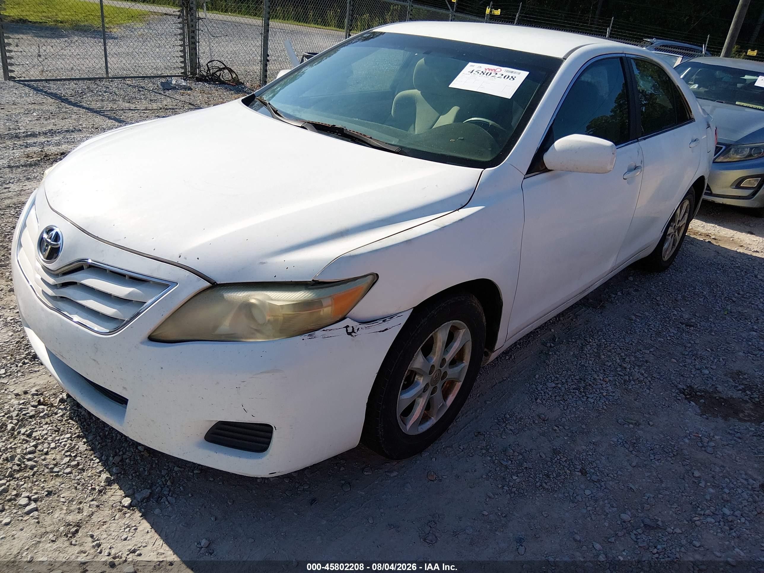 2011 Toyota Camry Le White vin: 4T1BF3EK9BU656790