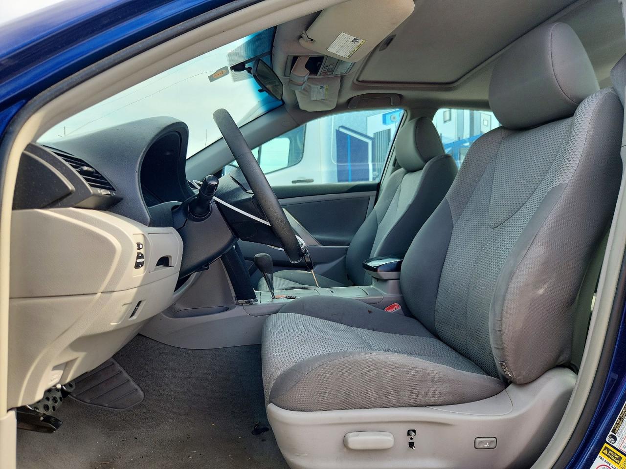 2011 Toyota Camry Se Blue vin: 4T1BF3EK9BU666607