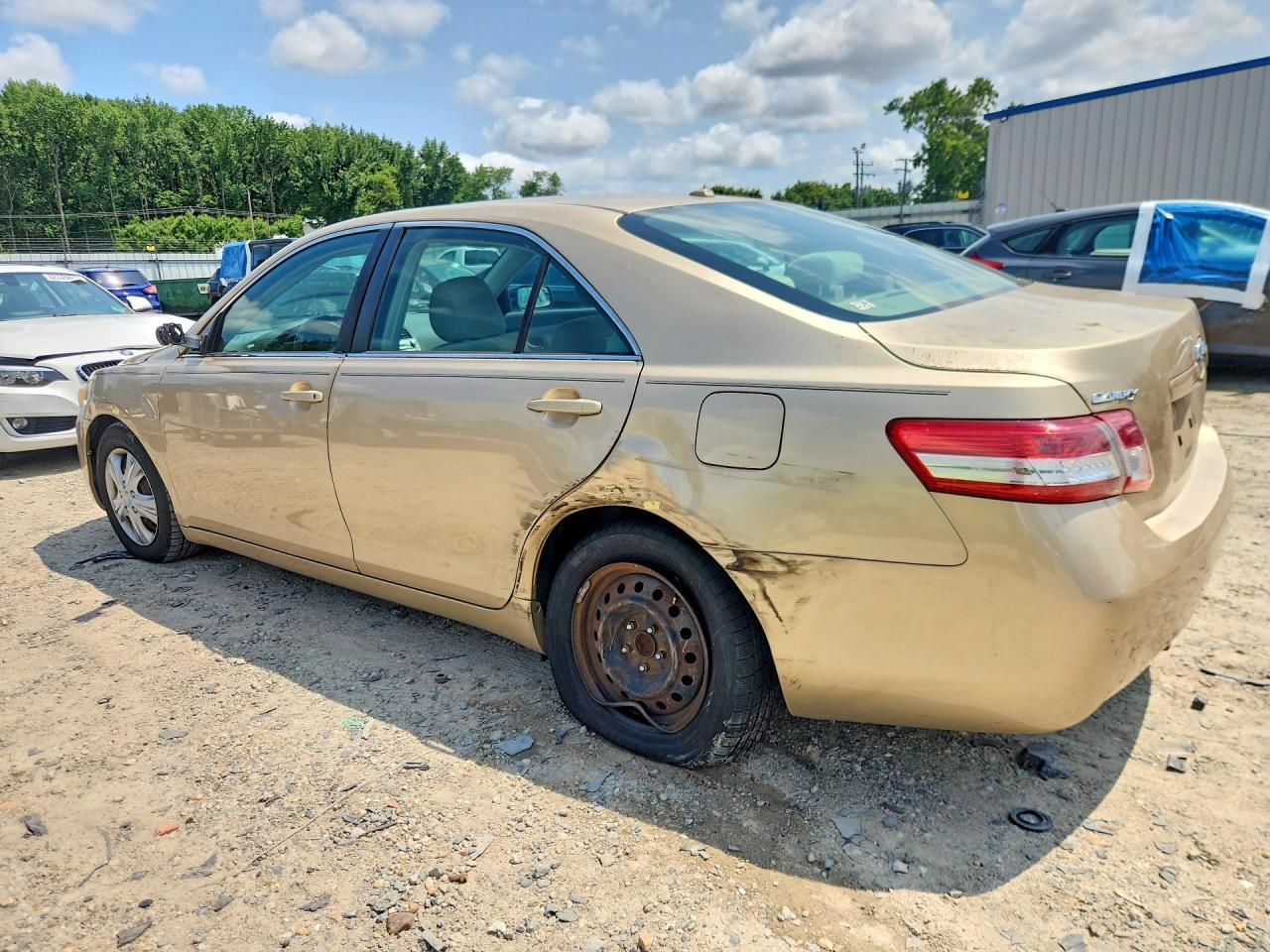 2011 Toyota Camry Le Золотой vin: 4T1BF3EK9BU674500