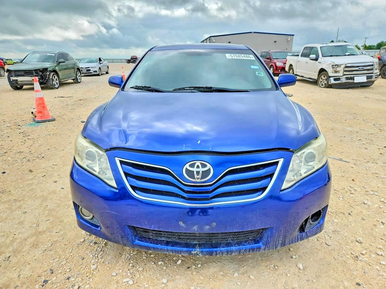 2011 Toyota Camry Base Синий vin: 4T1BF3EK9BU675145