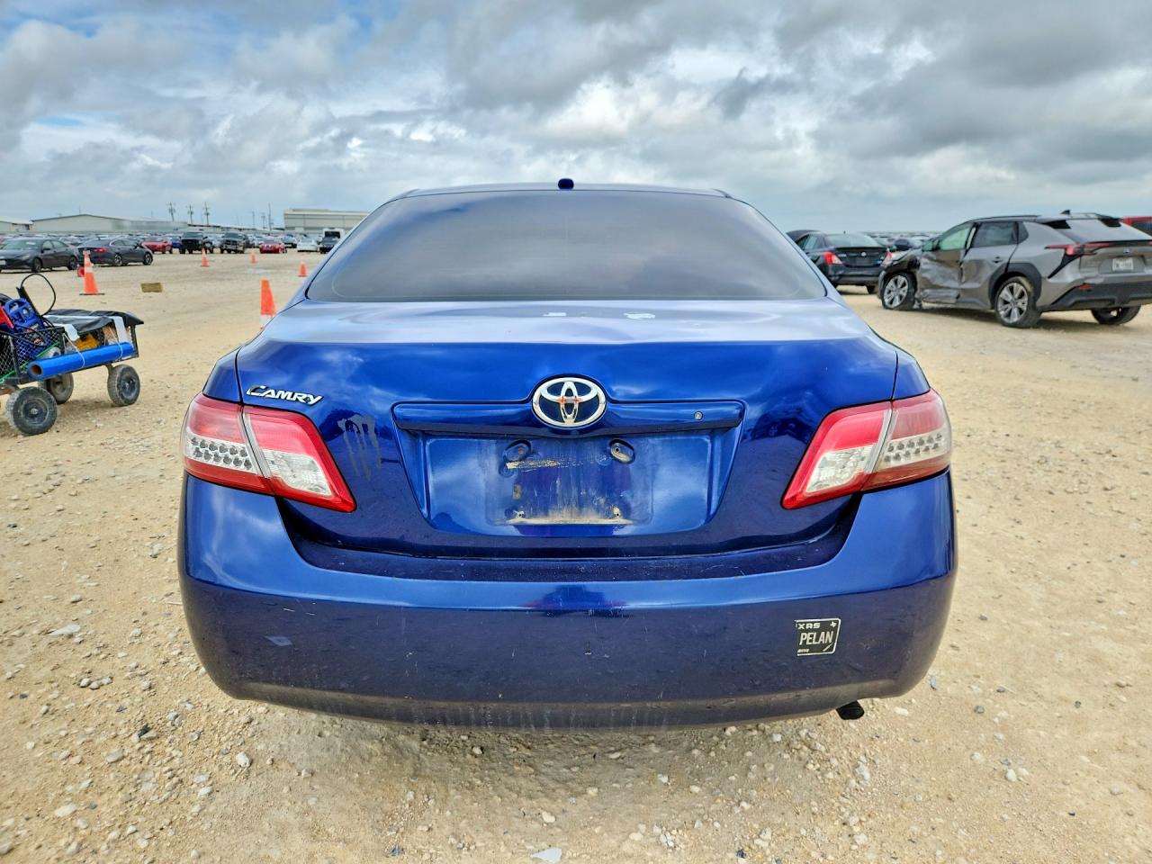 2011 Toyota Camry Base Синий vin: 4T1BF3EK9BU675145