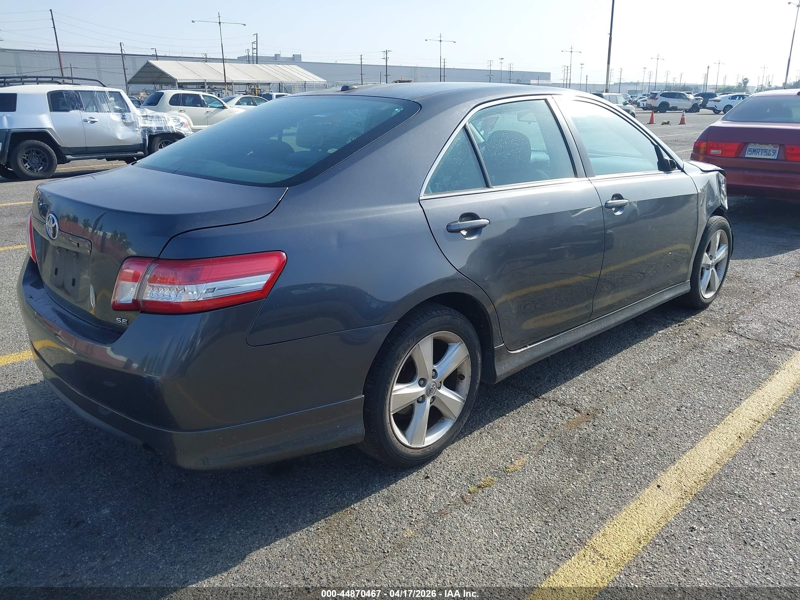 2011 Toyota Camry Se Gray vin: 4T1BF3EK9BU678692