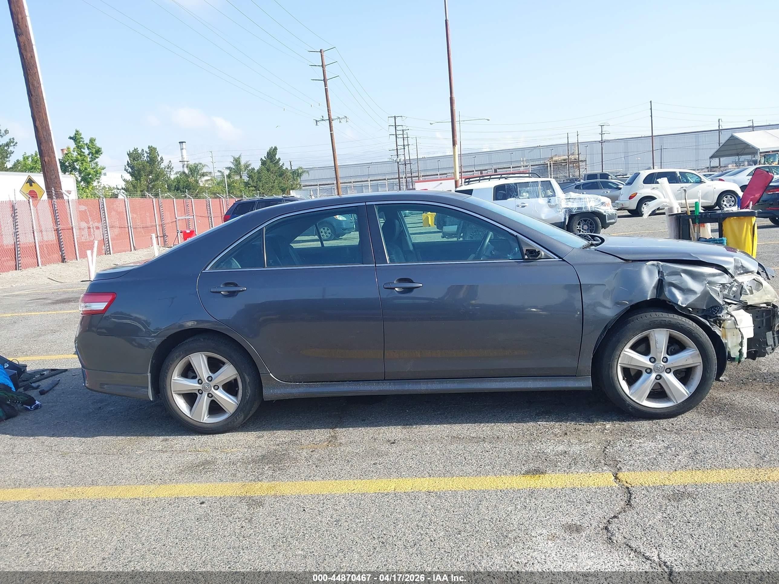 2011 Toyota Camry Se Gray vin: 4T1BF3EK9BU678692