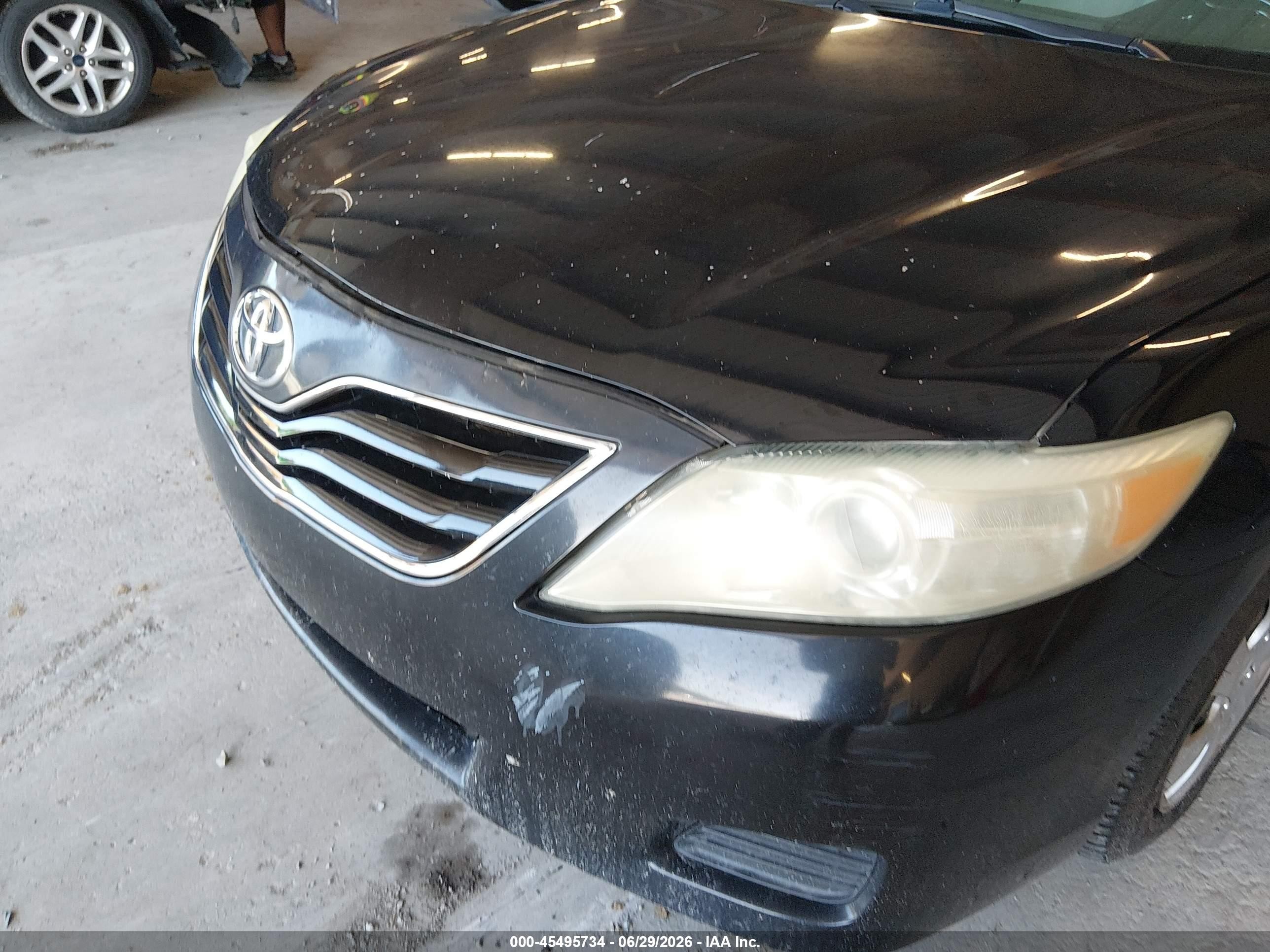 2011 Toyota Camry   Black vin: 4T1BF3EK9BU708645