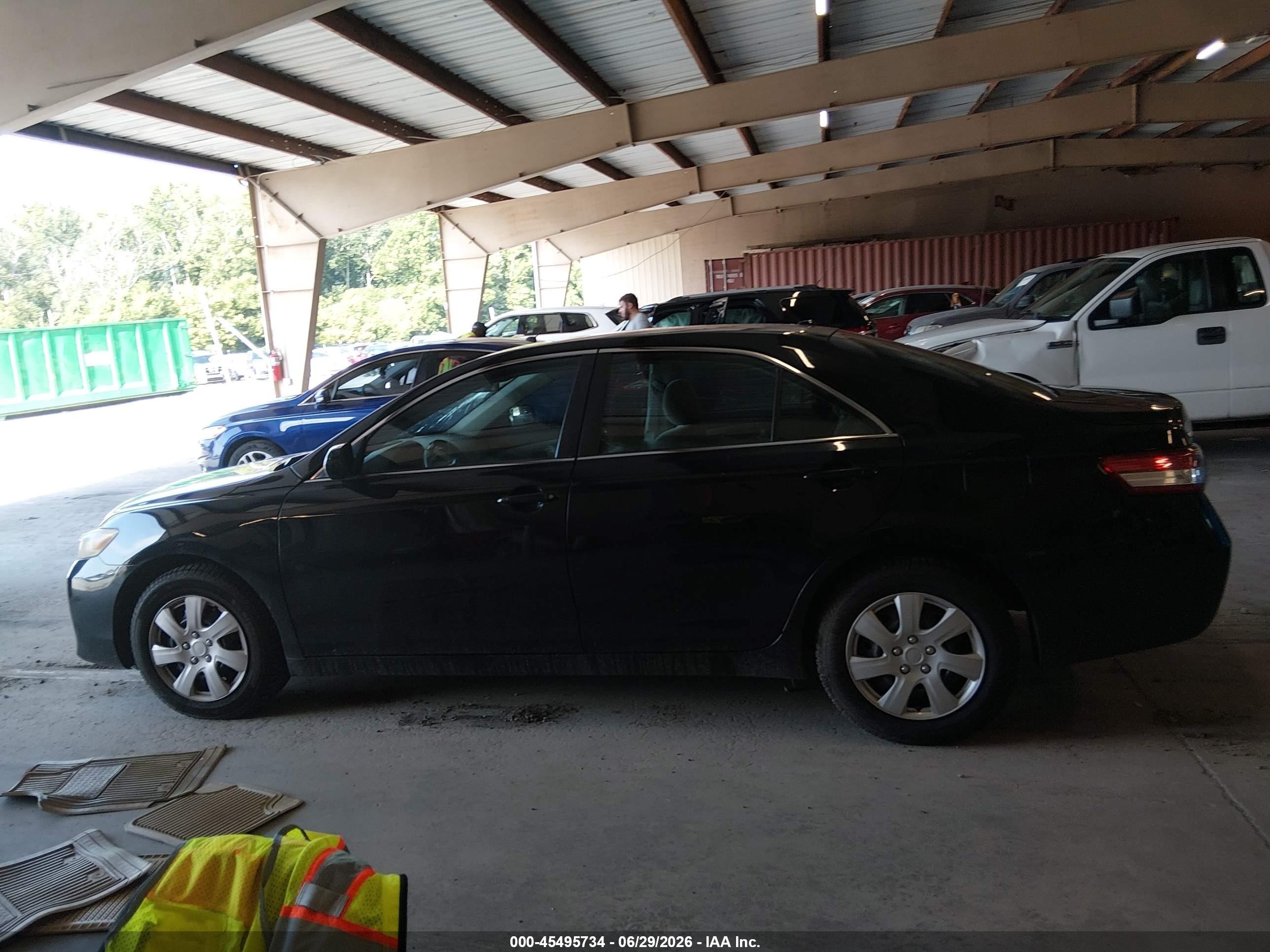 2011 Toyota Camry   Black vin: 4T1BF3EK9BU708645