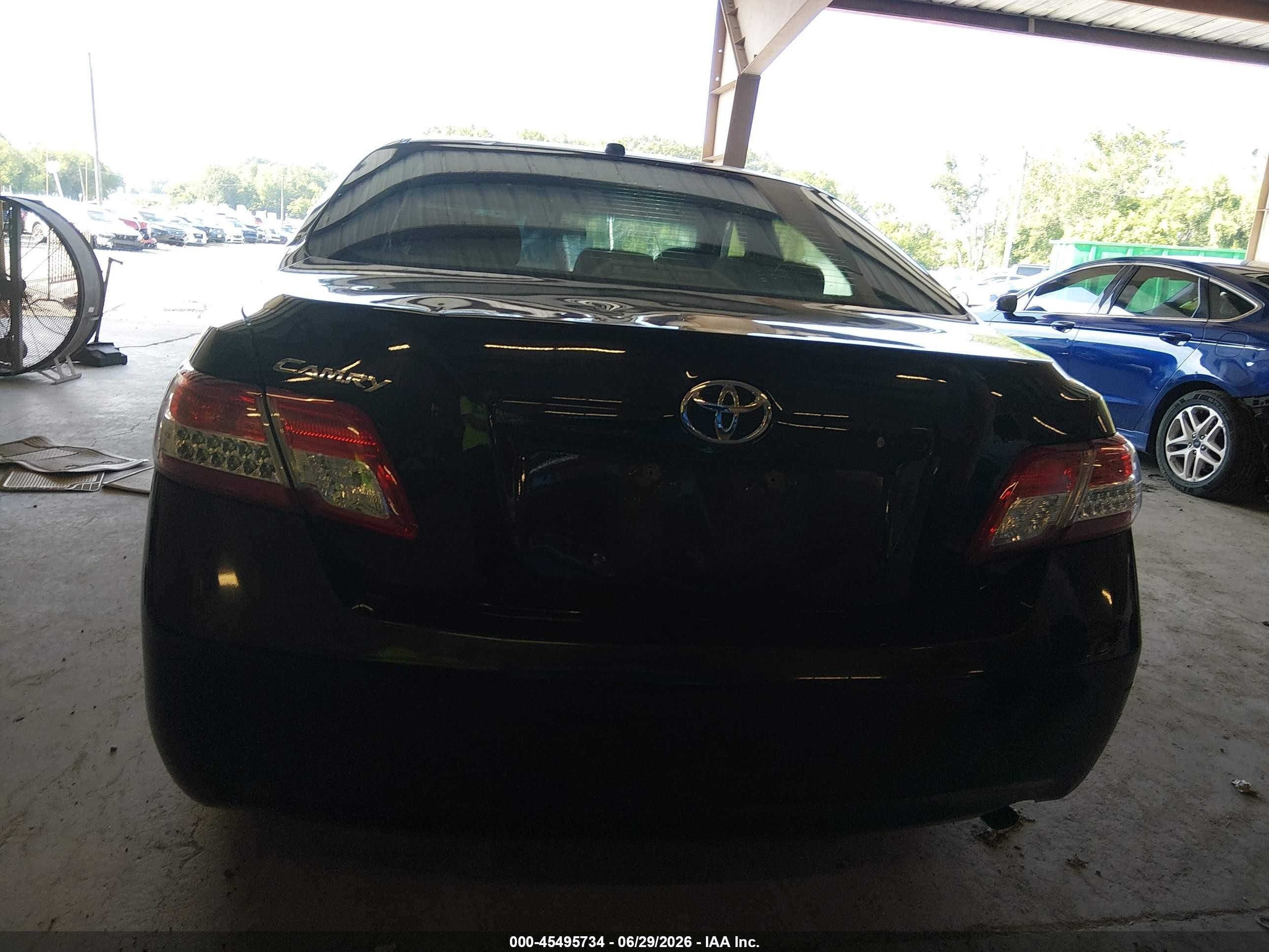 2011 Toyota Camry   Black vin: 4T1BF3EK9BU708645