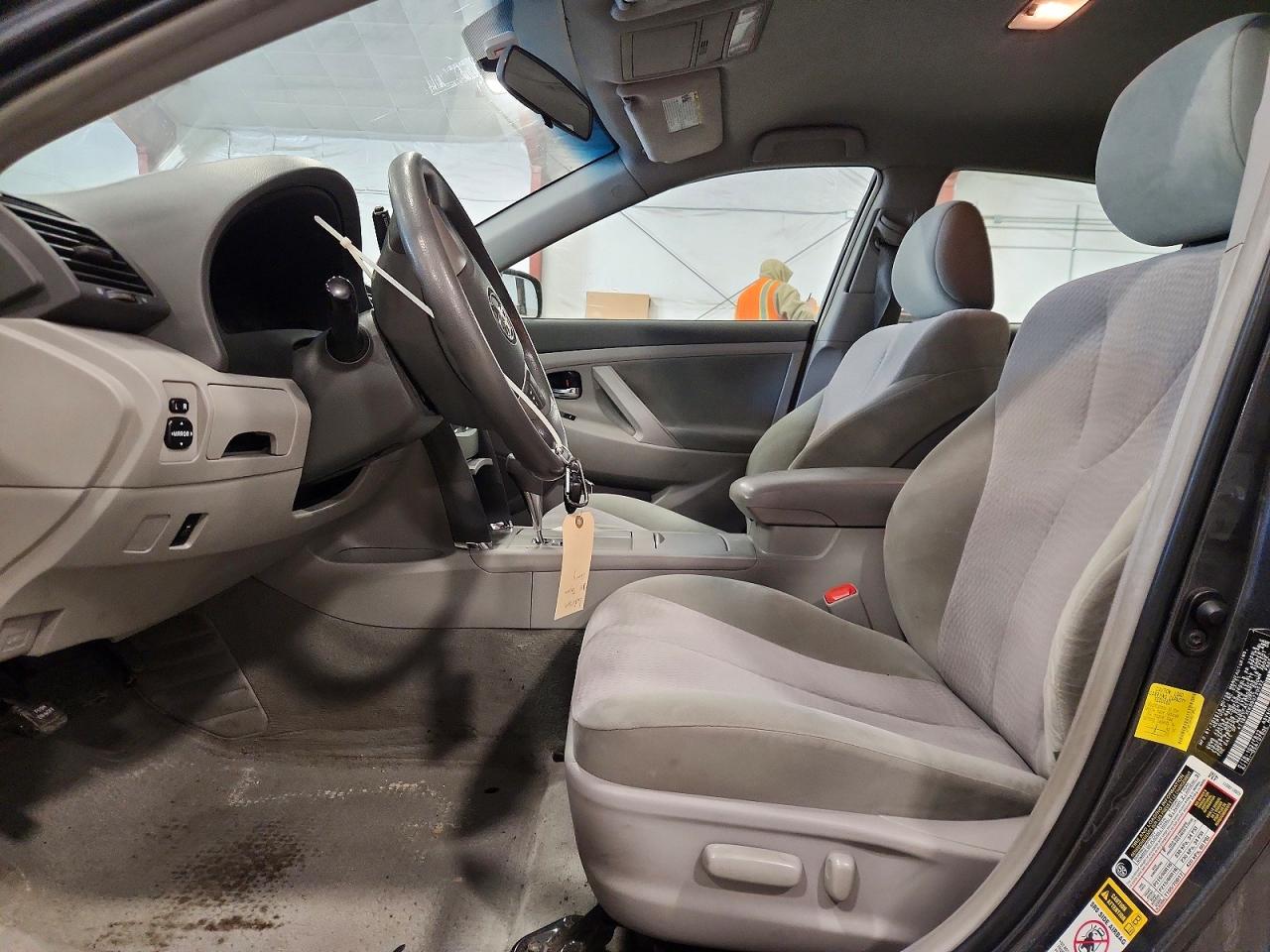 2011 Toyota Camry Le Серый vin: 4T1BF3EK9BU720522
