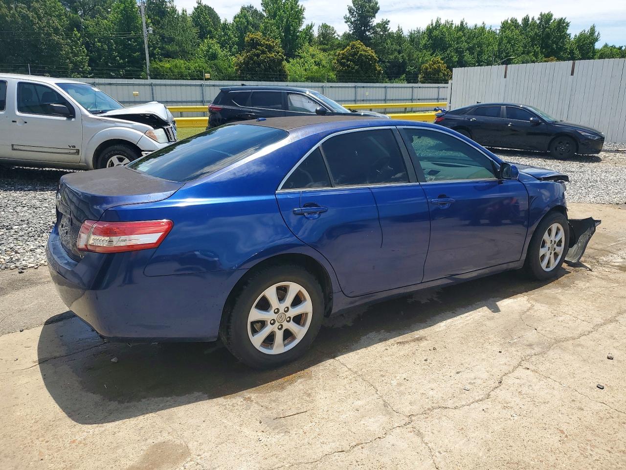 2011 Toyota Camry Le Blue vin: 4T1BF3EK9BU739930
