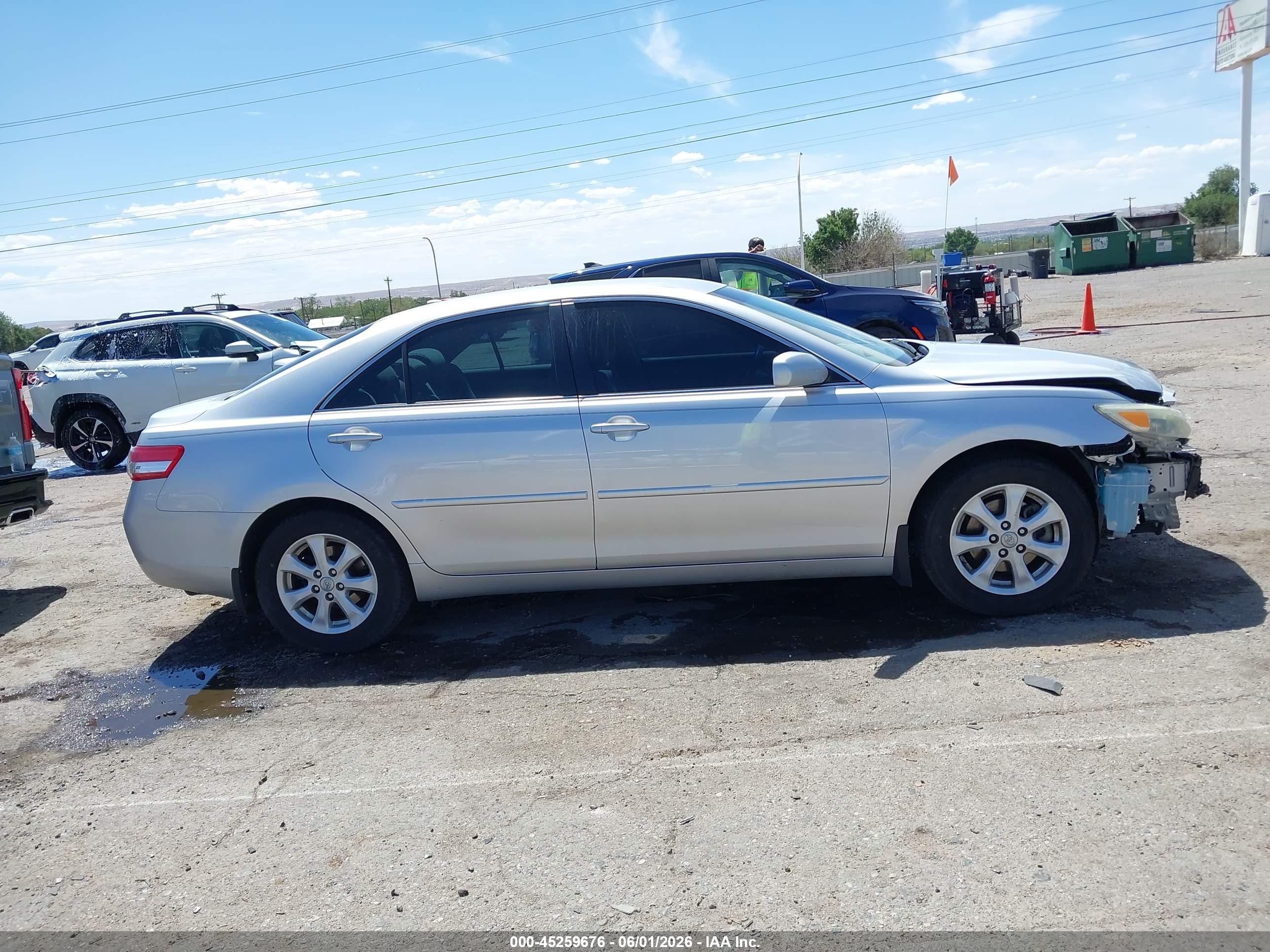 2011 Toyota Camry Le Silver vin: 4T1BF3EK9BU740303