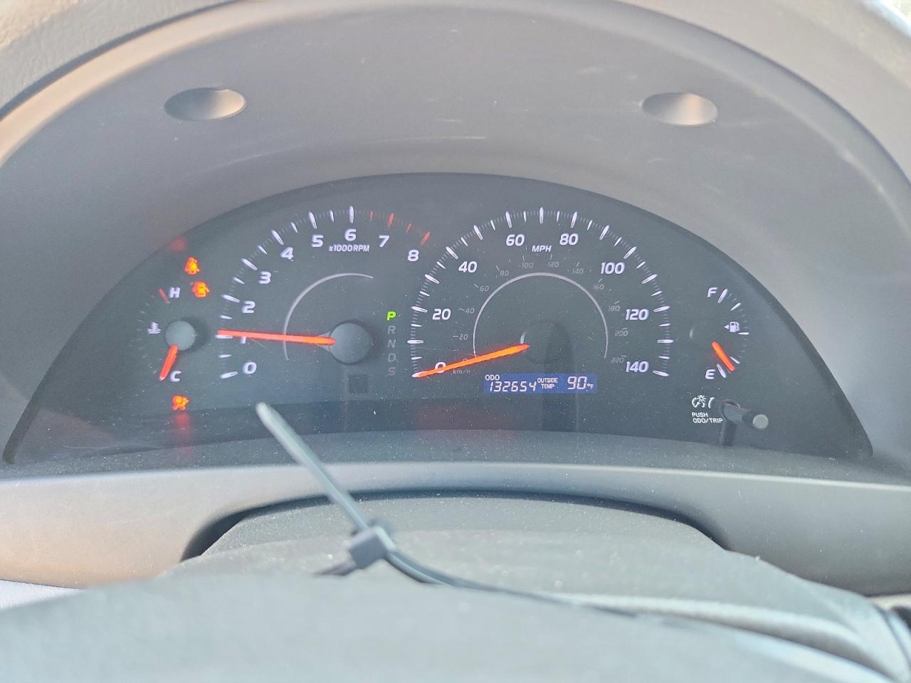 2011 Toyota Camry Le Белый vin: 4T1BF3EK9BU742620