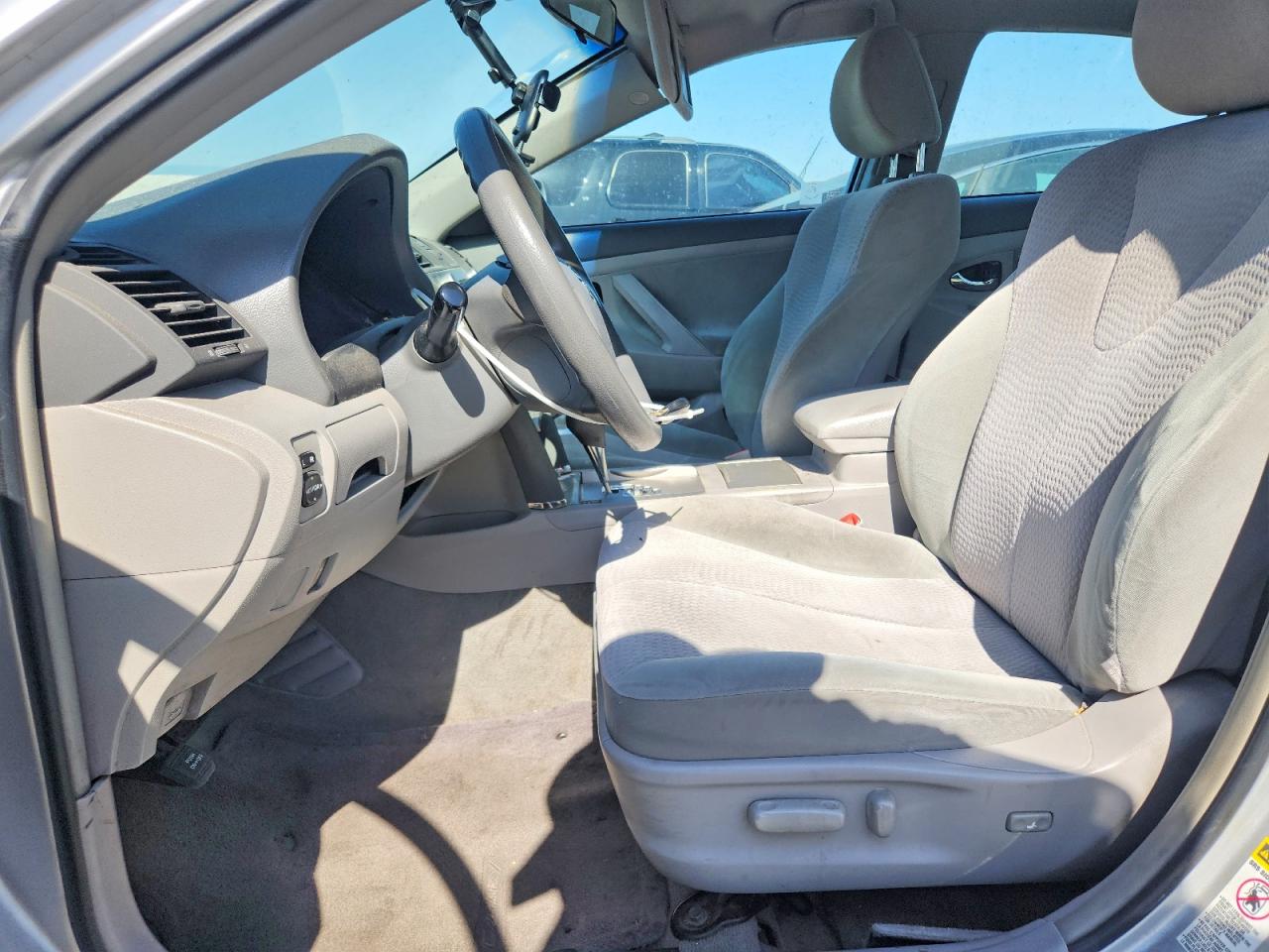 2011 Toyota Camry Le Silver vin: 4T1BF3EK9BU768960