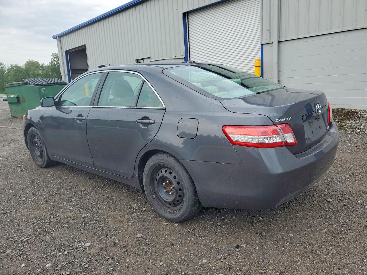 2010 Toyota Camry Le Gray vin: 4T1BF3EKXAU008762