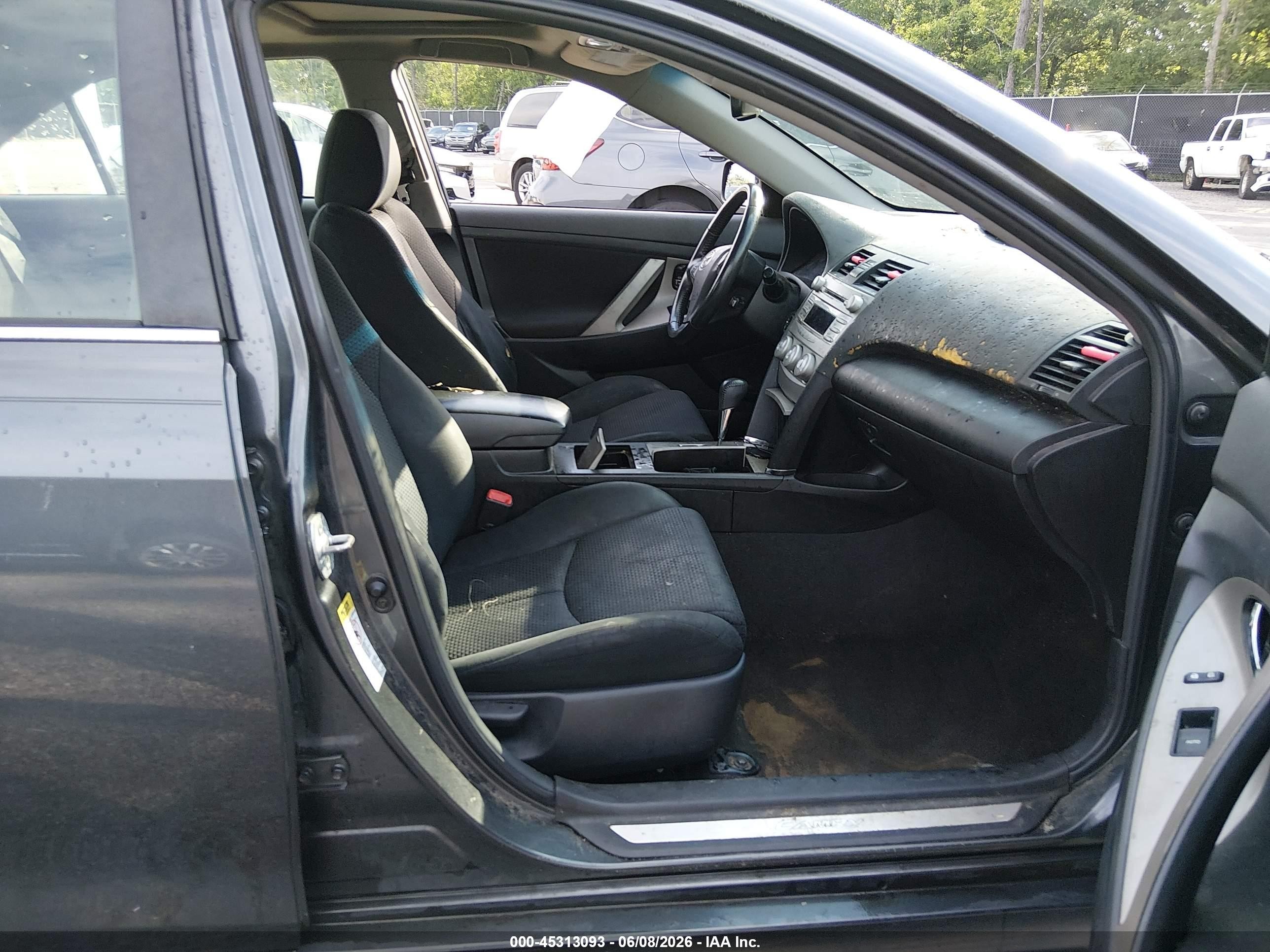 2010 Toyota Camry Se Gray vin: 4T1BF3EKXAU022984